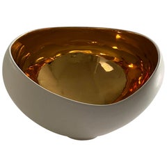 22-Karat Gold Luster Lined Porcelain Bowl by Ceramicist Sandi Fellman, USA