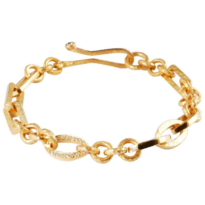 Armband aus 22 Karat Gold, gemischtes Gliederarmband mit Diamanten im Brillantschliff  im Angebot