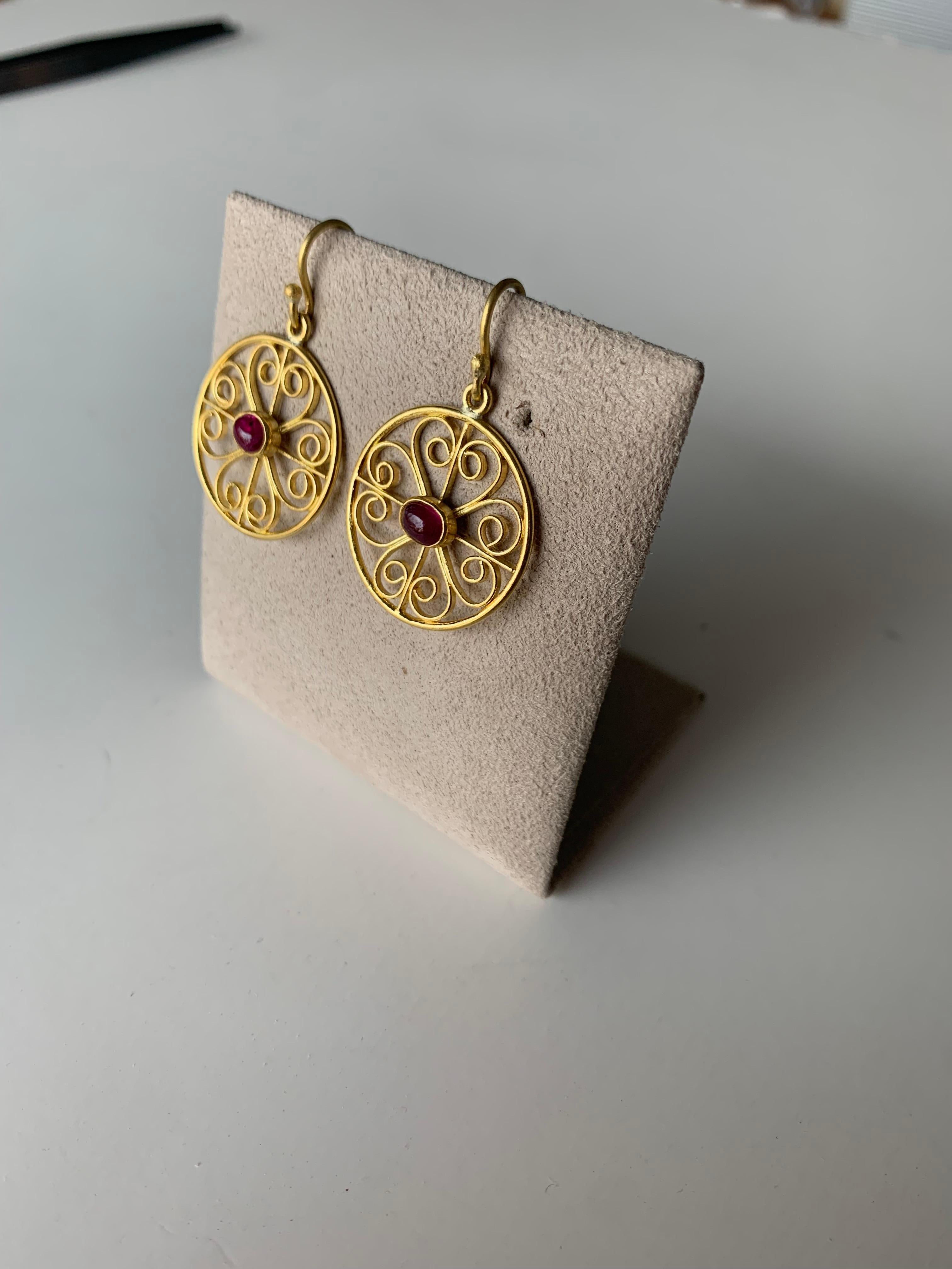 Cabochon 22 Karat Gold Ruby Filigree Earrings