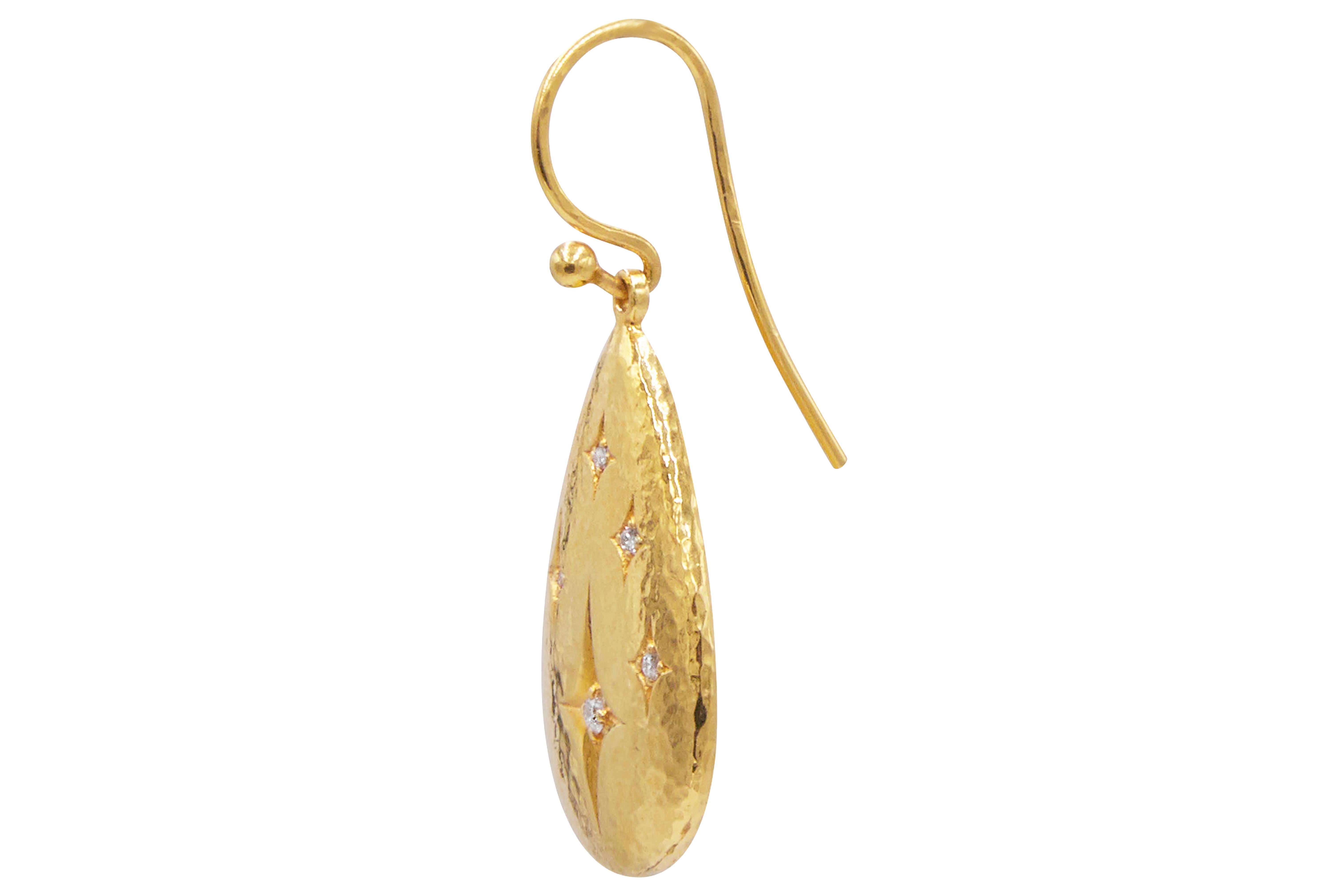 GURHAN 22 Karat hammered yellow gold Starlight 16mm wide pear shape drop earrings featuring (10) 1.20-1.60mm brilliant white diamonds, 0.10cts. 1.5