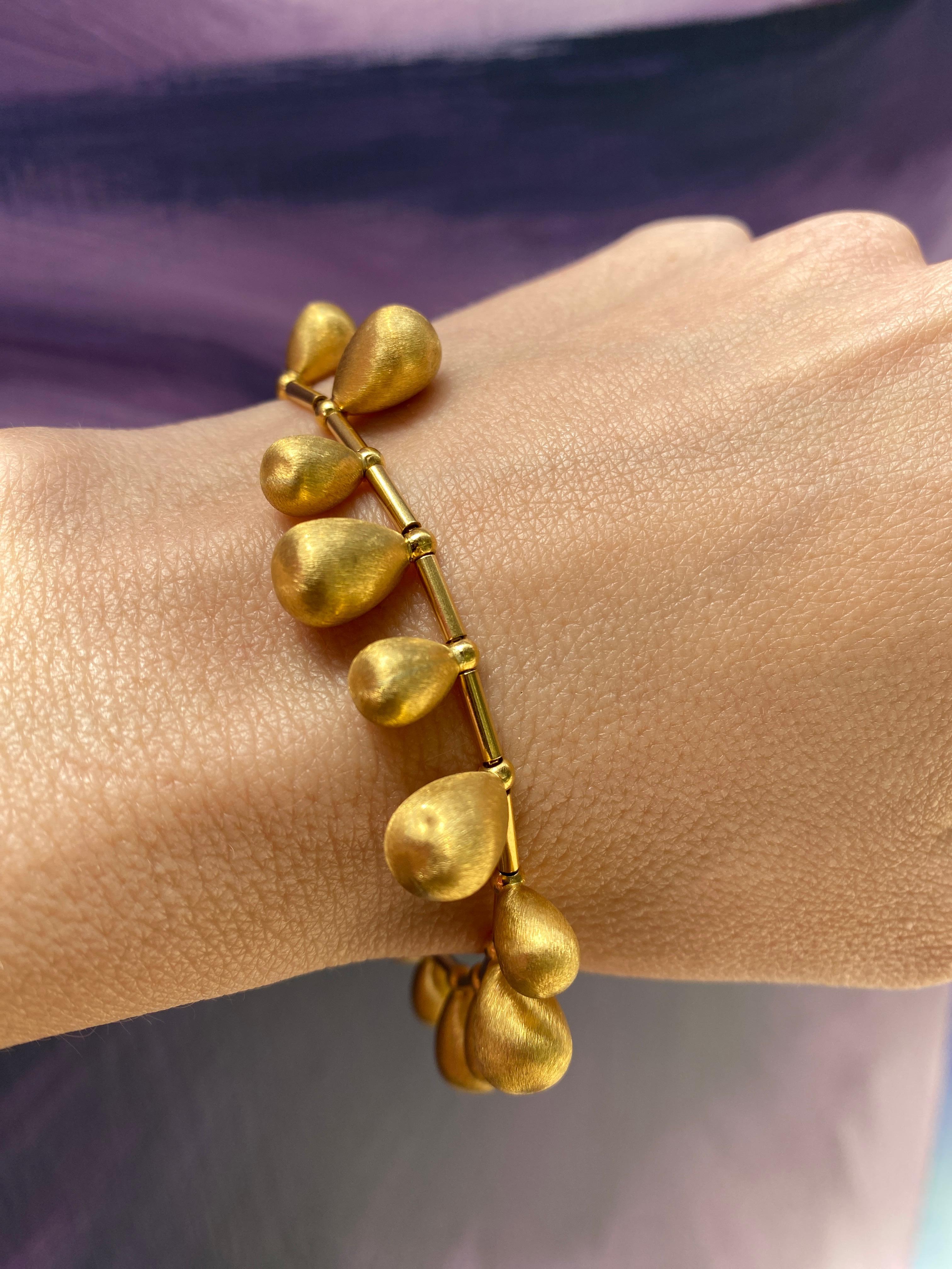 Bracelet italien en or jaune 22 carats en vente 6