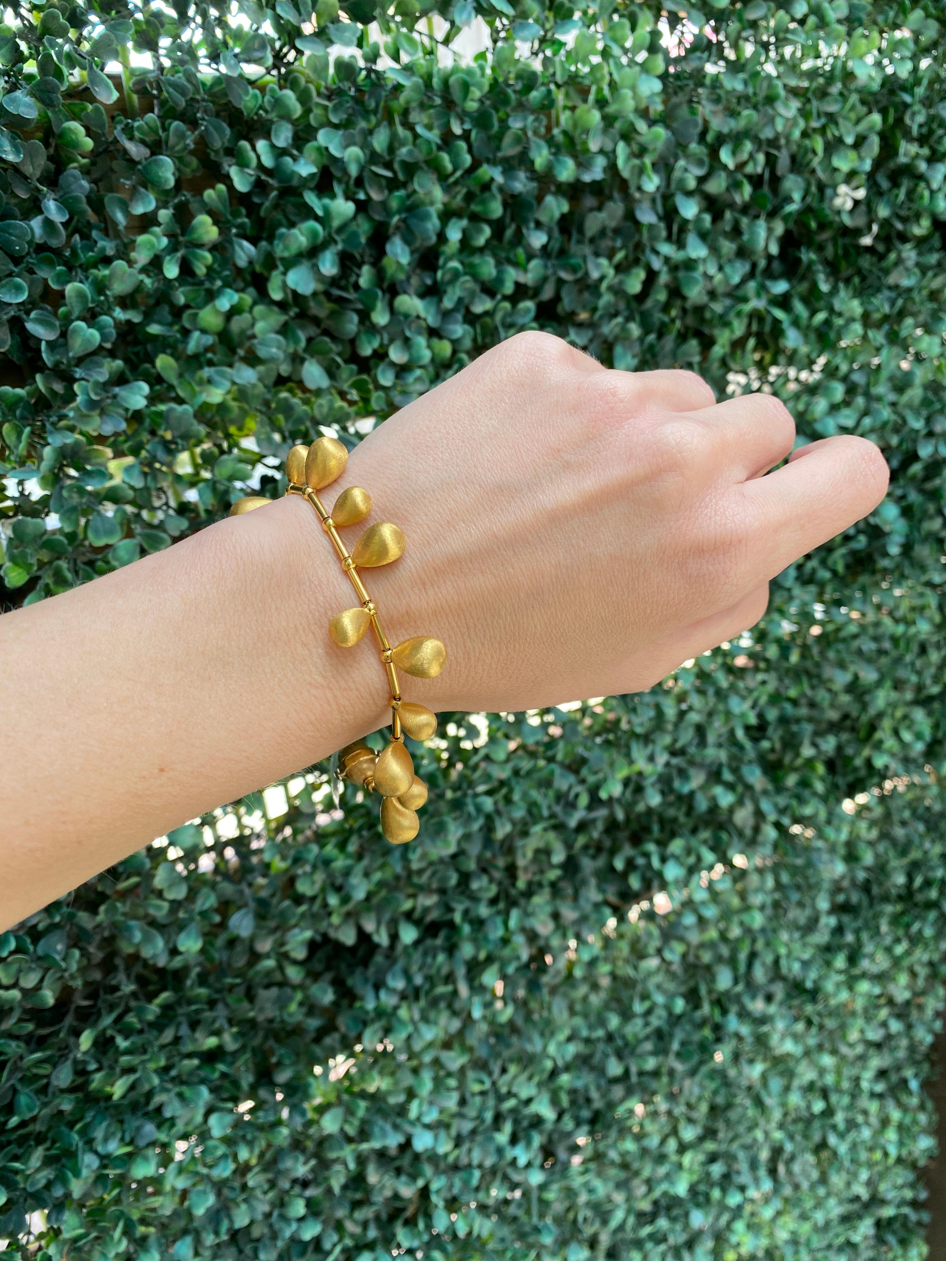 Bracelet italien en or jaune 22 carats en vente 10