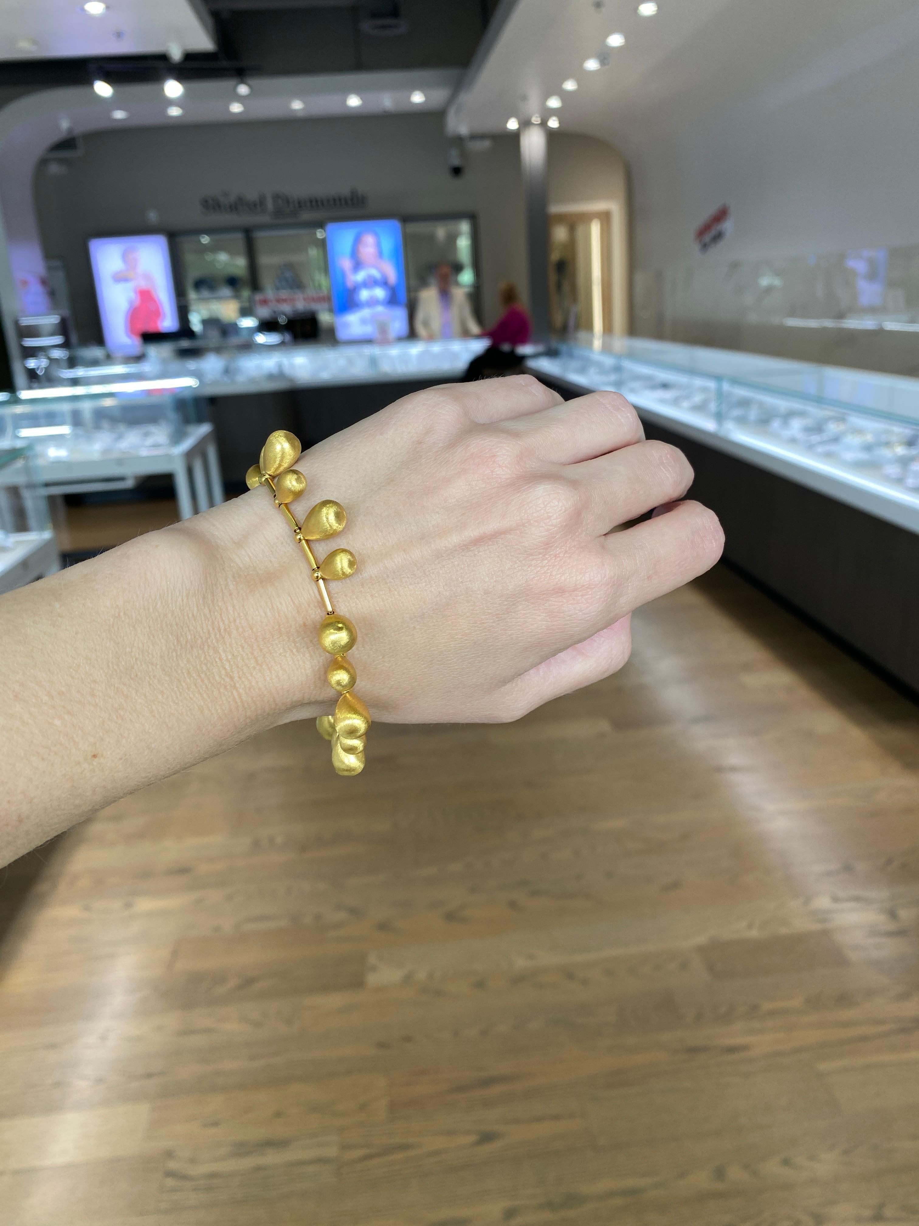 Bracelet italien en or jaune 22 carats en vente 15