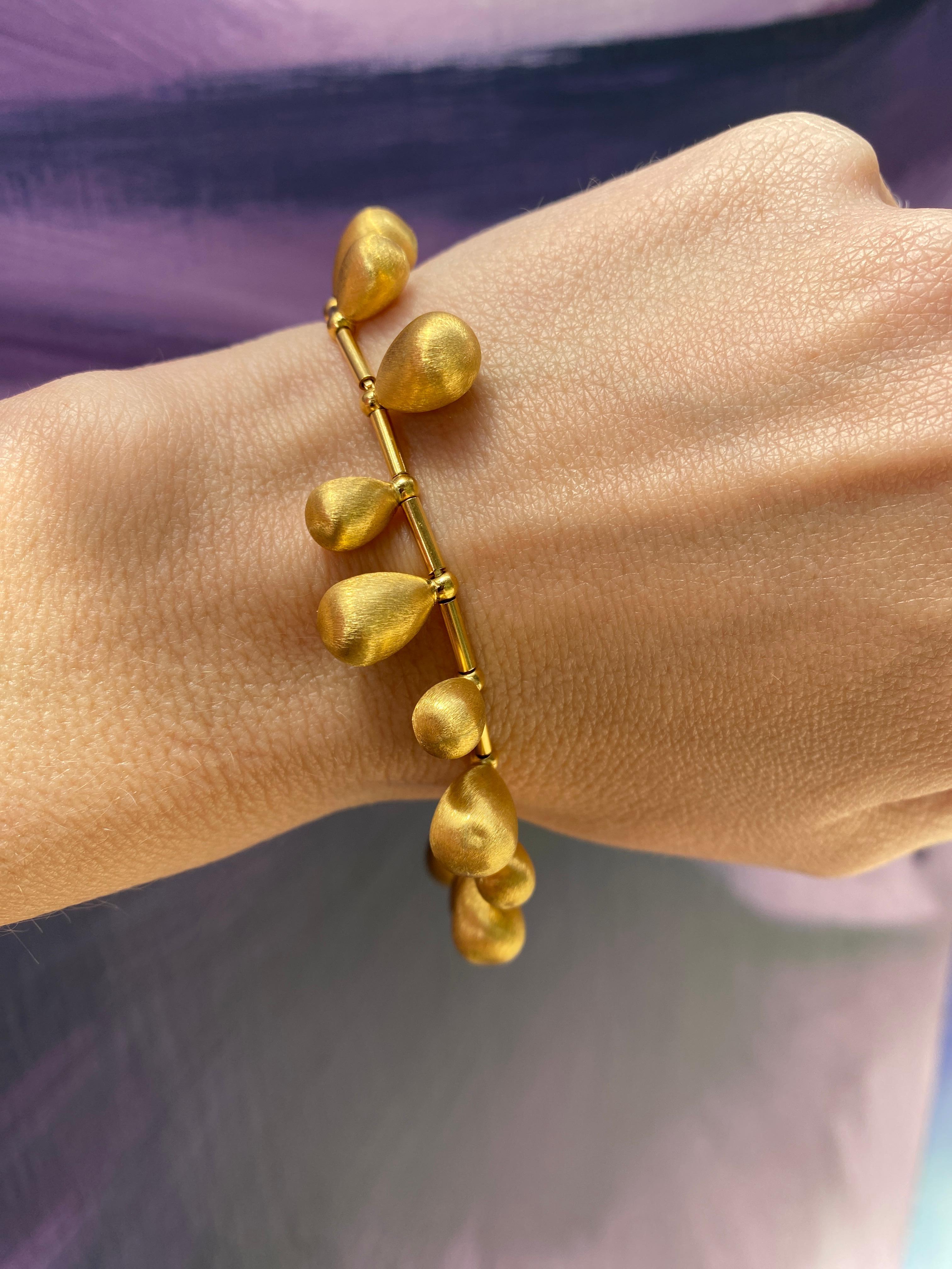 Bracelet italien en or jaune 22 carats en vente 19