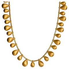 22 Karat Italian Yellow Gold Textured Dangle Necklace