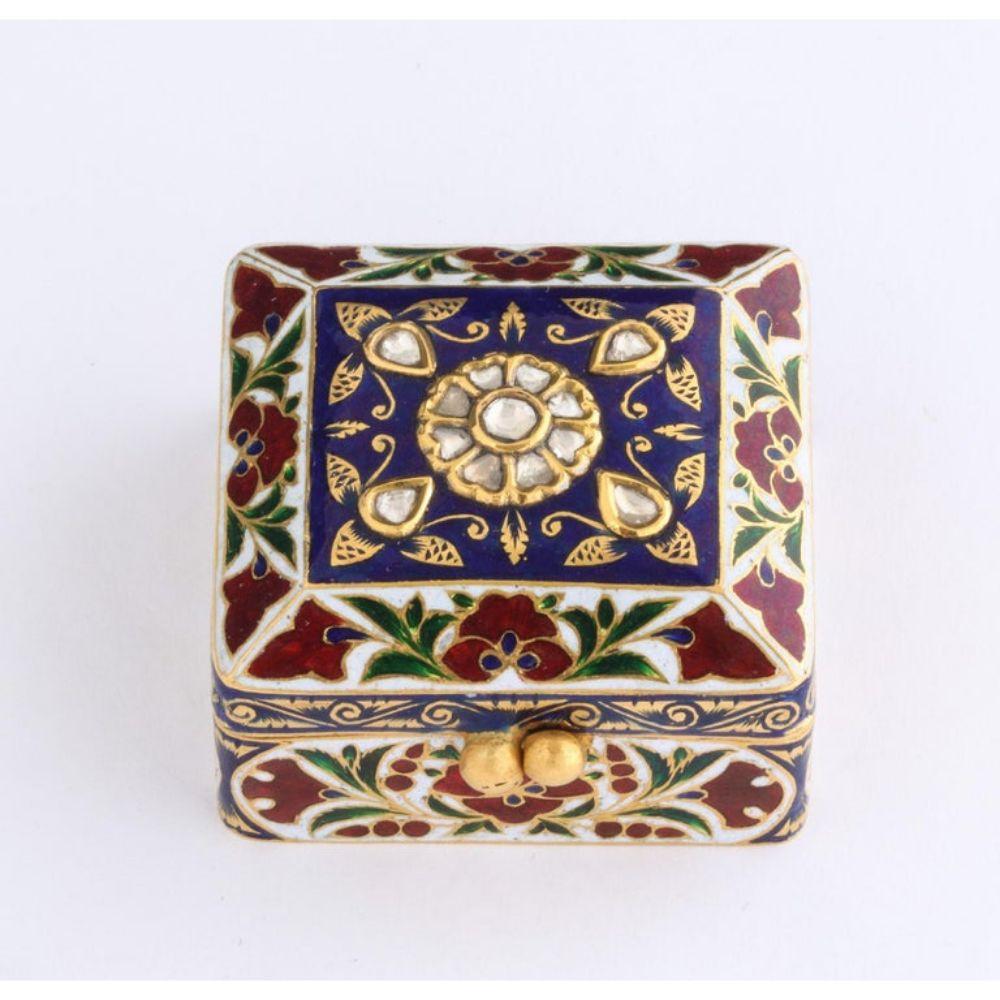 22 Karat Jaipur Indian Gold Enamel and Diamonds Pill Snuff Box 7