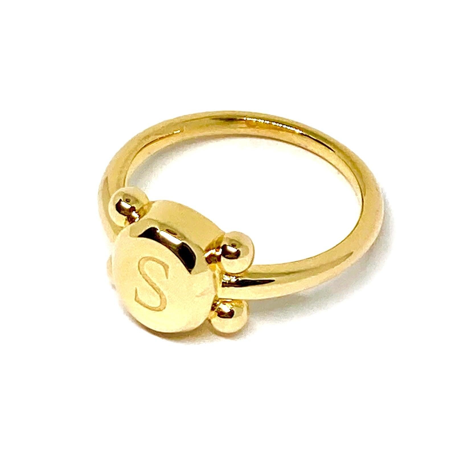 For Sale:  22 Karat Solid Gold Customizable Signet Ring 5