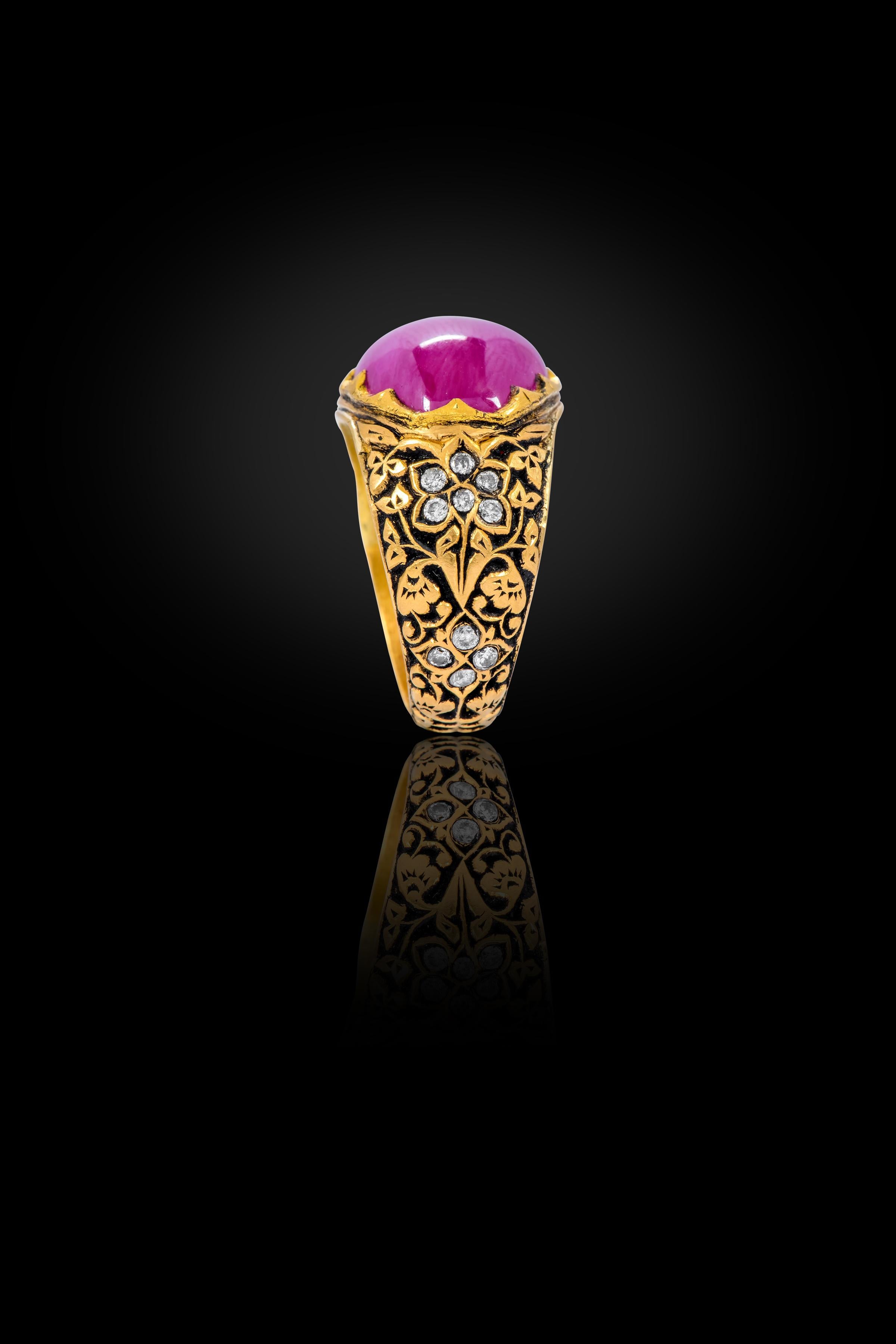 22 Karat Yellow Gold 14.85 Carat Cabochon Ruby and Diamond Ring For Sale 4
