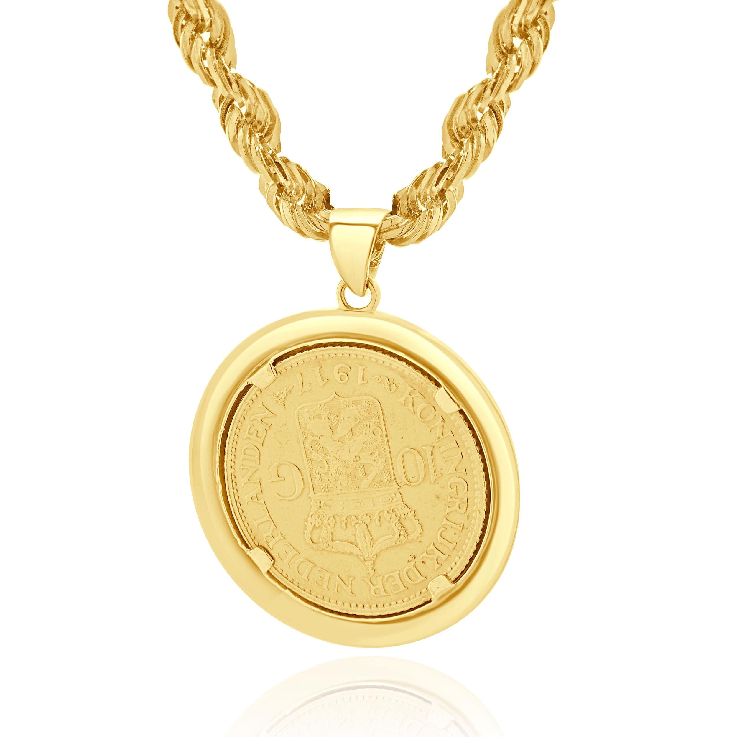 22k Yellow Gold 1917 Netherlands Coin in 10 Karat Yellow Gold Bezel and Chain In Excellent Condition For Sale In Scottsdale, AZ