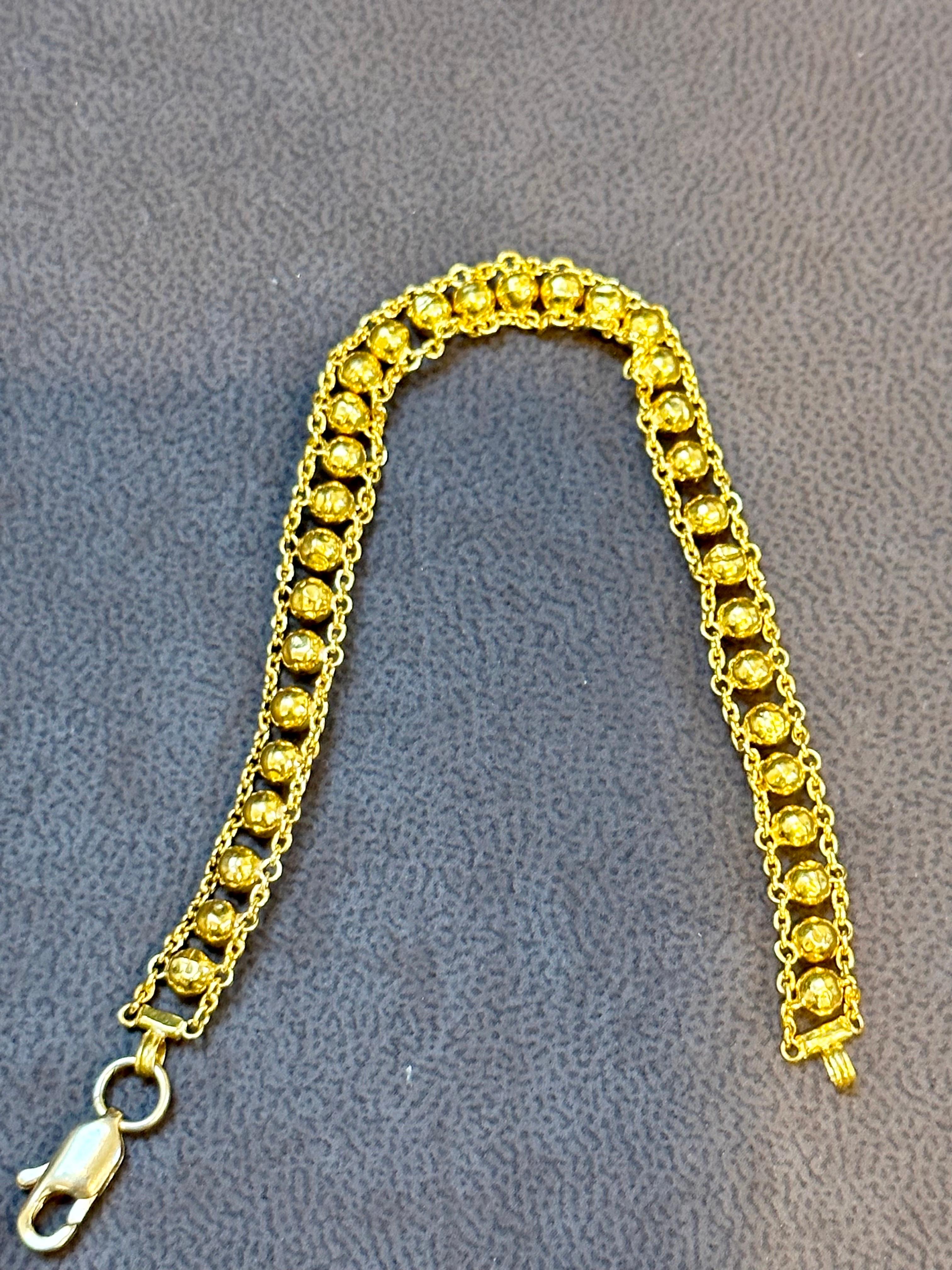 22 Karat Yellow Gold 7.7 Gm Link Bracelet Unisex For Sale 1