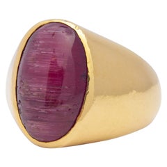 22 Karat Yellow Gold & Cats Eye Tourmaline Ring