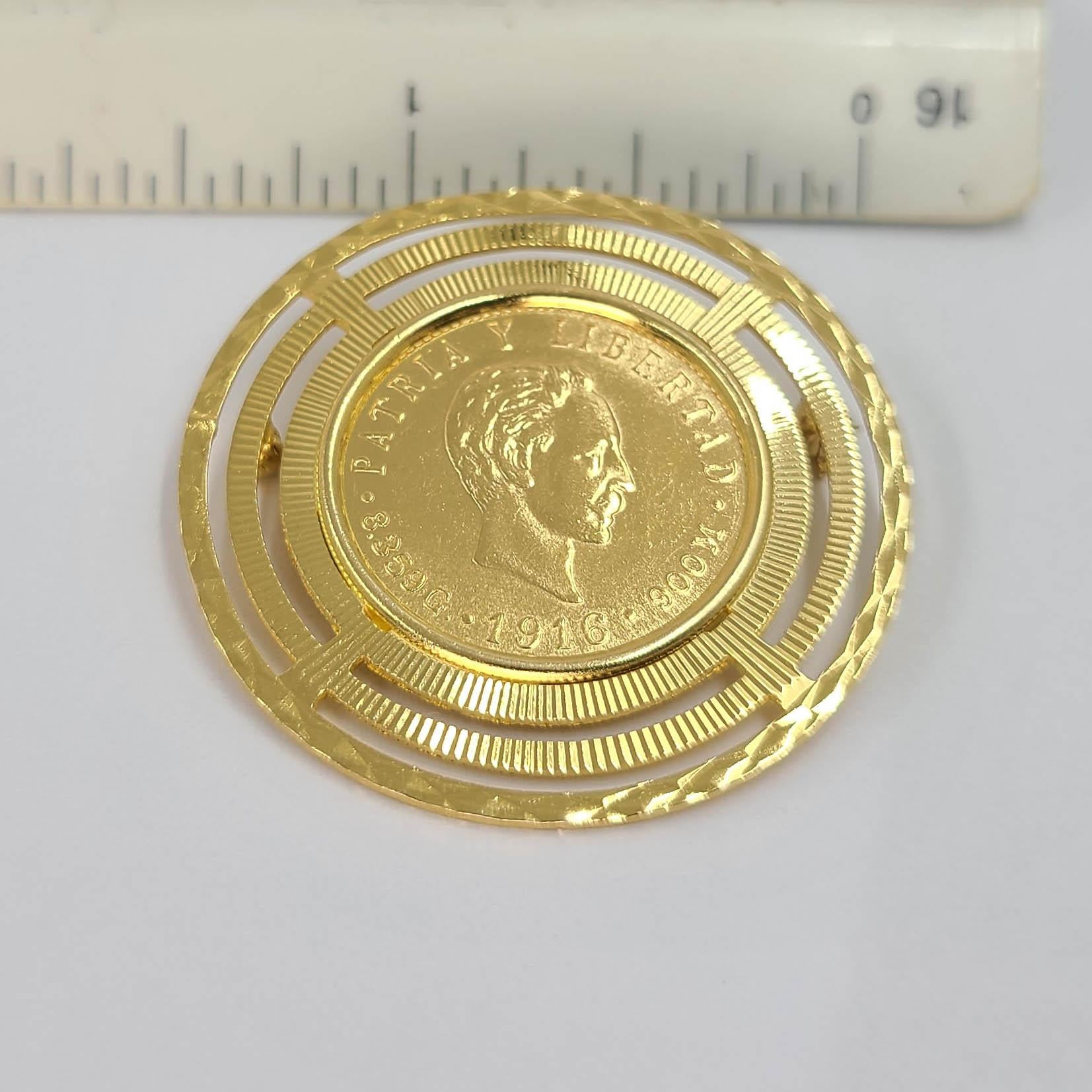 22 Karat Gelbgold Kubanische Cinco Pesos Münze Pin für Damen oder Herren im Angebot