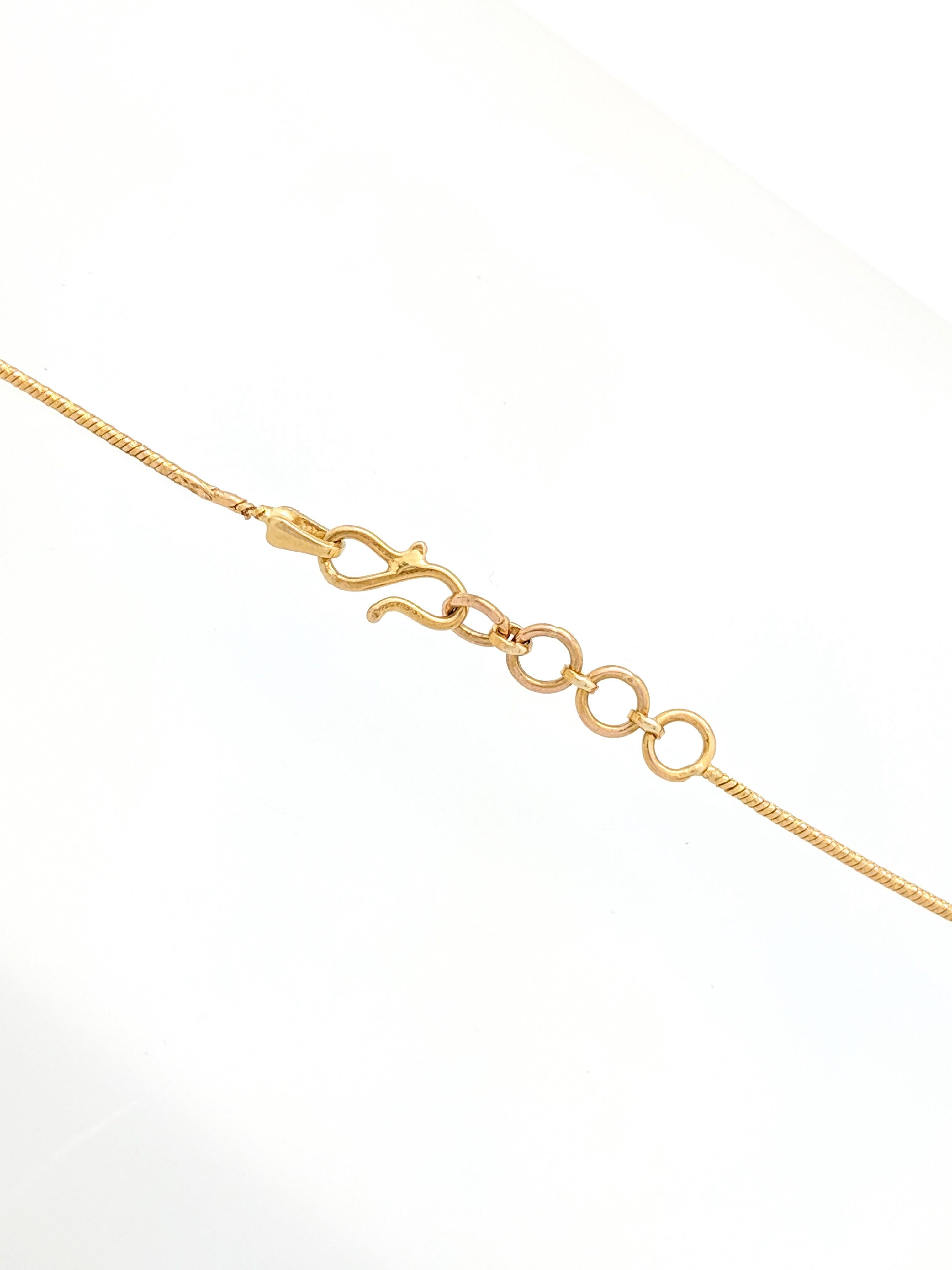 22 Karat Yellow Gold Diamond Bar Necklace .50 Carat SI1/H For Sale 2