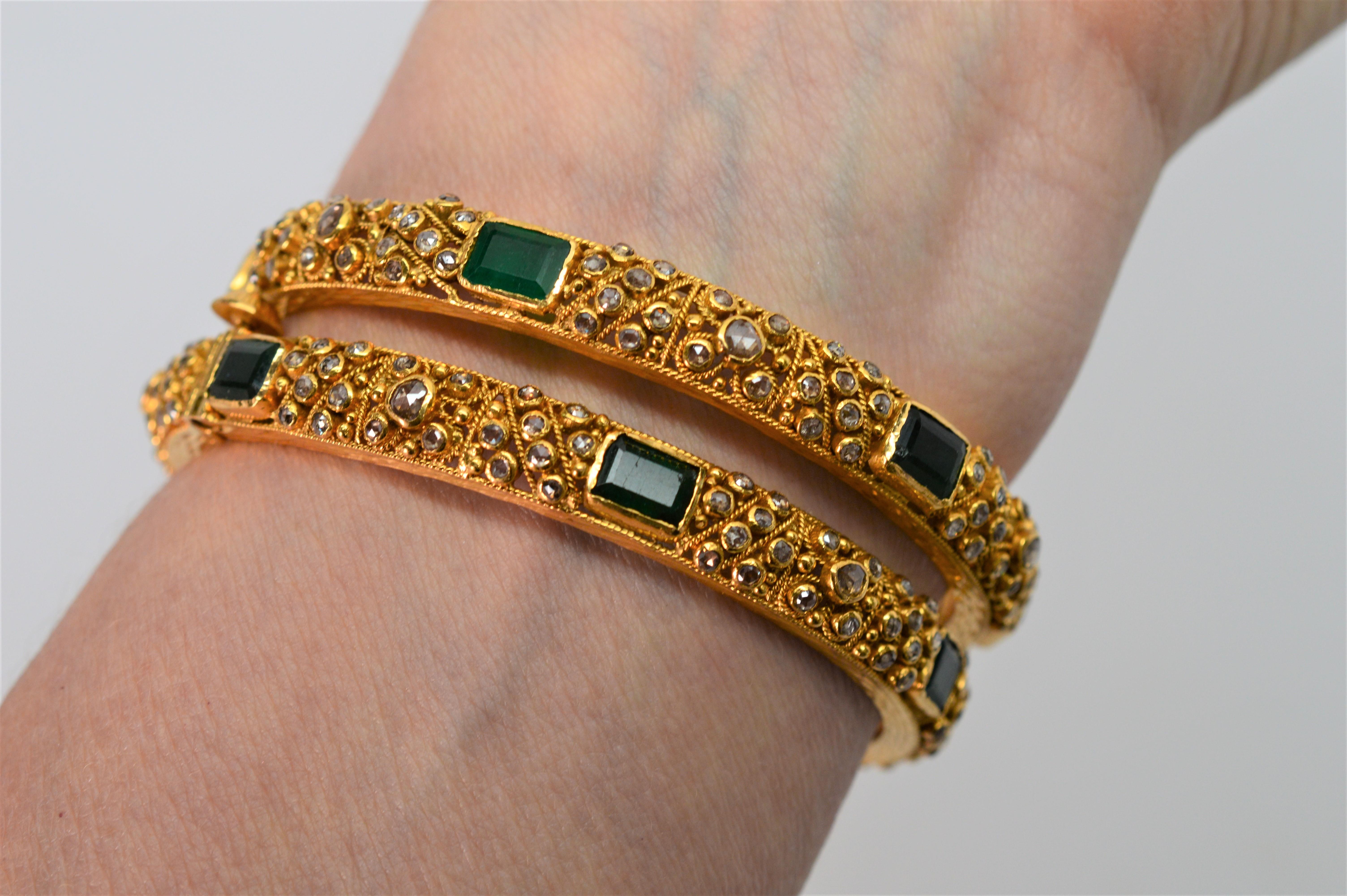 22 Karat Yellow Gold, Emerald and Diamond Bangle Bracelet Pair 2