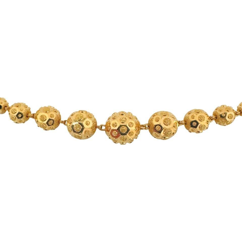 22 Karat Yellow Gold Ladies Graduated Fancy Ball Bead Link Necklace  In Good Condition In Guilford, CT