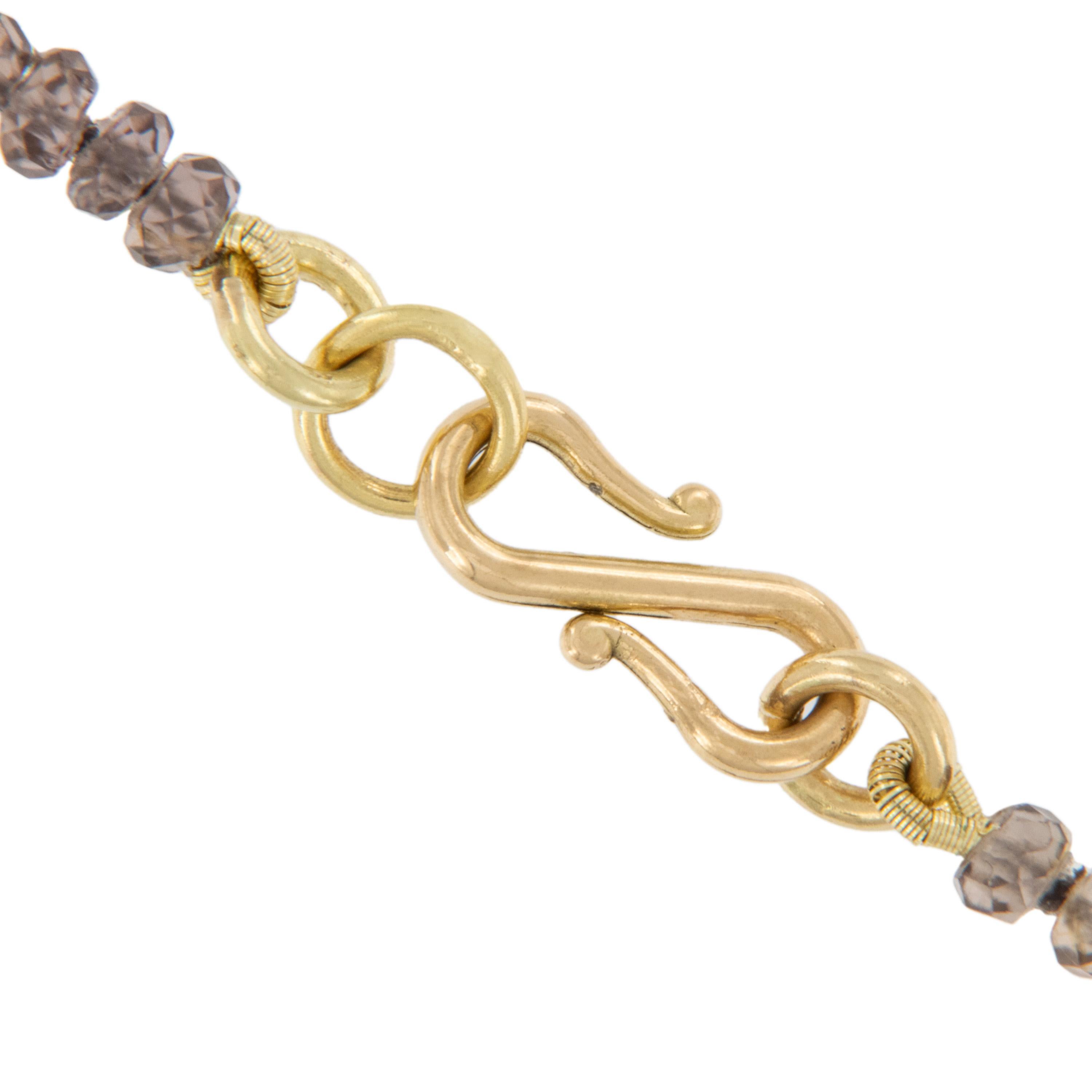 22 Karat Gelbgold Mehrfarbige facettierte Saphir-Perlenkette mit facettierten Perlen  Damen im Angebot