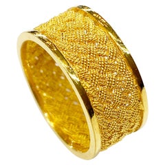 22 Karat Yellow Gold Ring