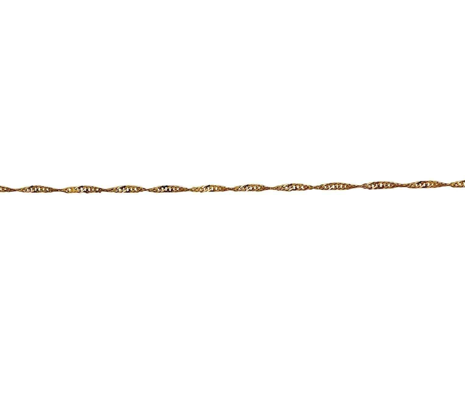22 Karat Yellow Gold Thin Ladies Twisted Curb Link Chain Necklace In Good Condition In Guilford, CT