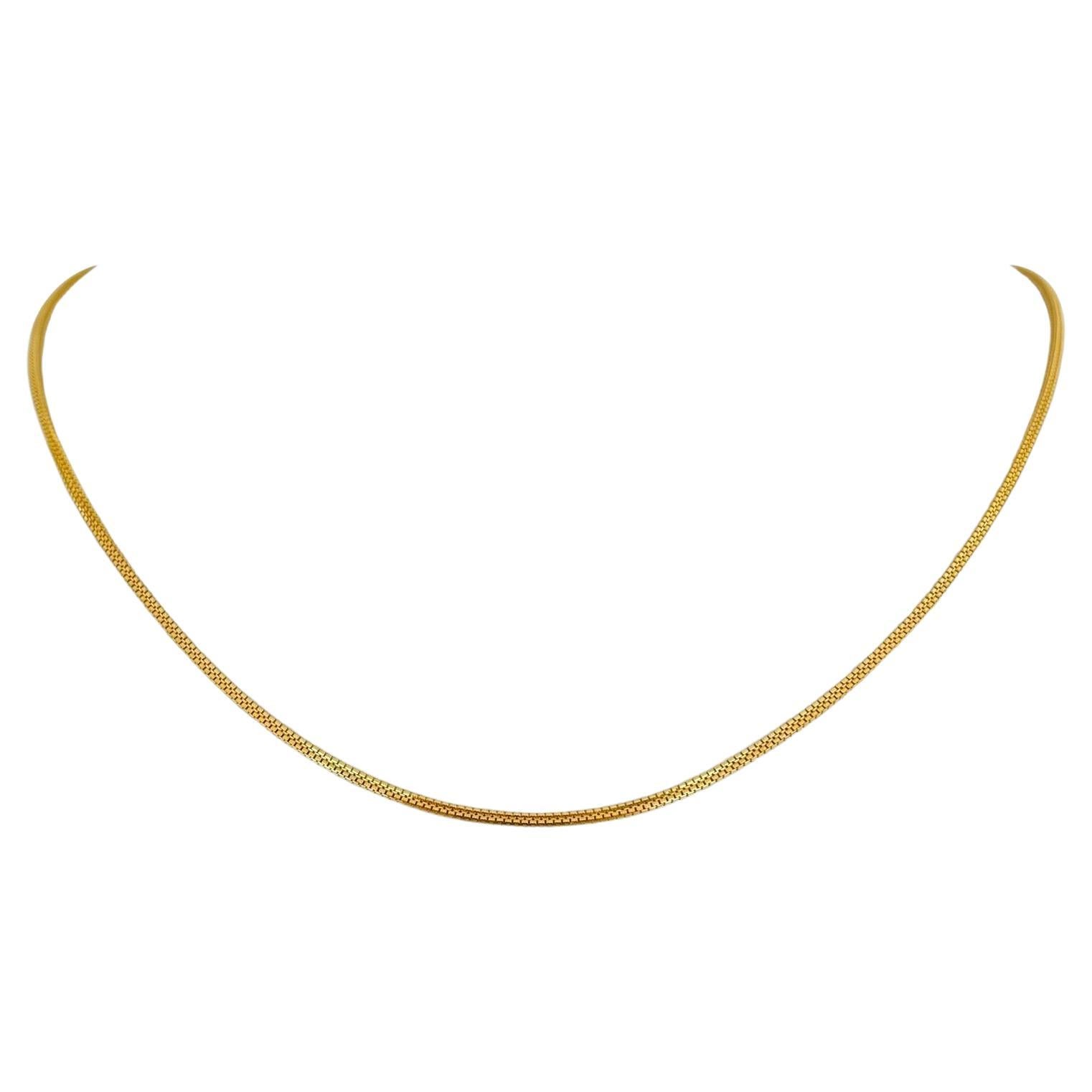 14 Karat Yellow Gold Solid Thin Serpentine Link Chain Necklace For Sale
