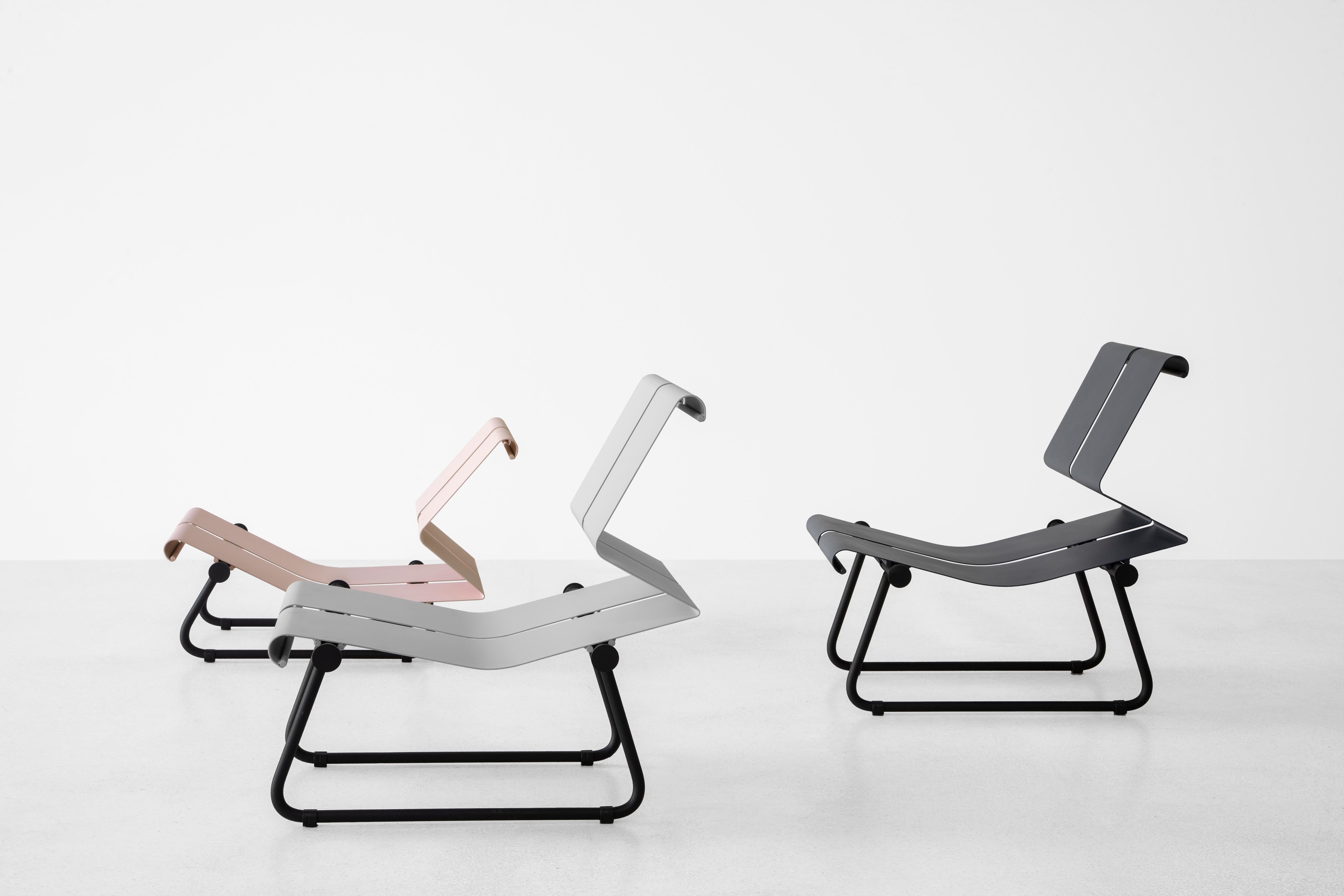 Brésilien 22 fauteuils de salon en vente