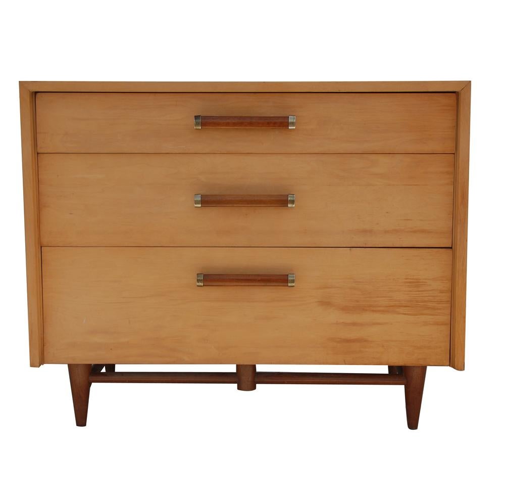 Mid-20th Century Merton Gershun American of Martinsville Urban Suburban Nightstand