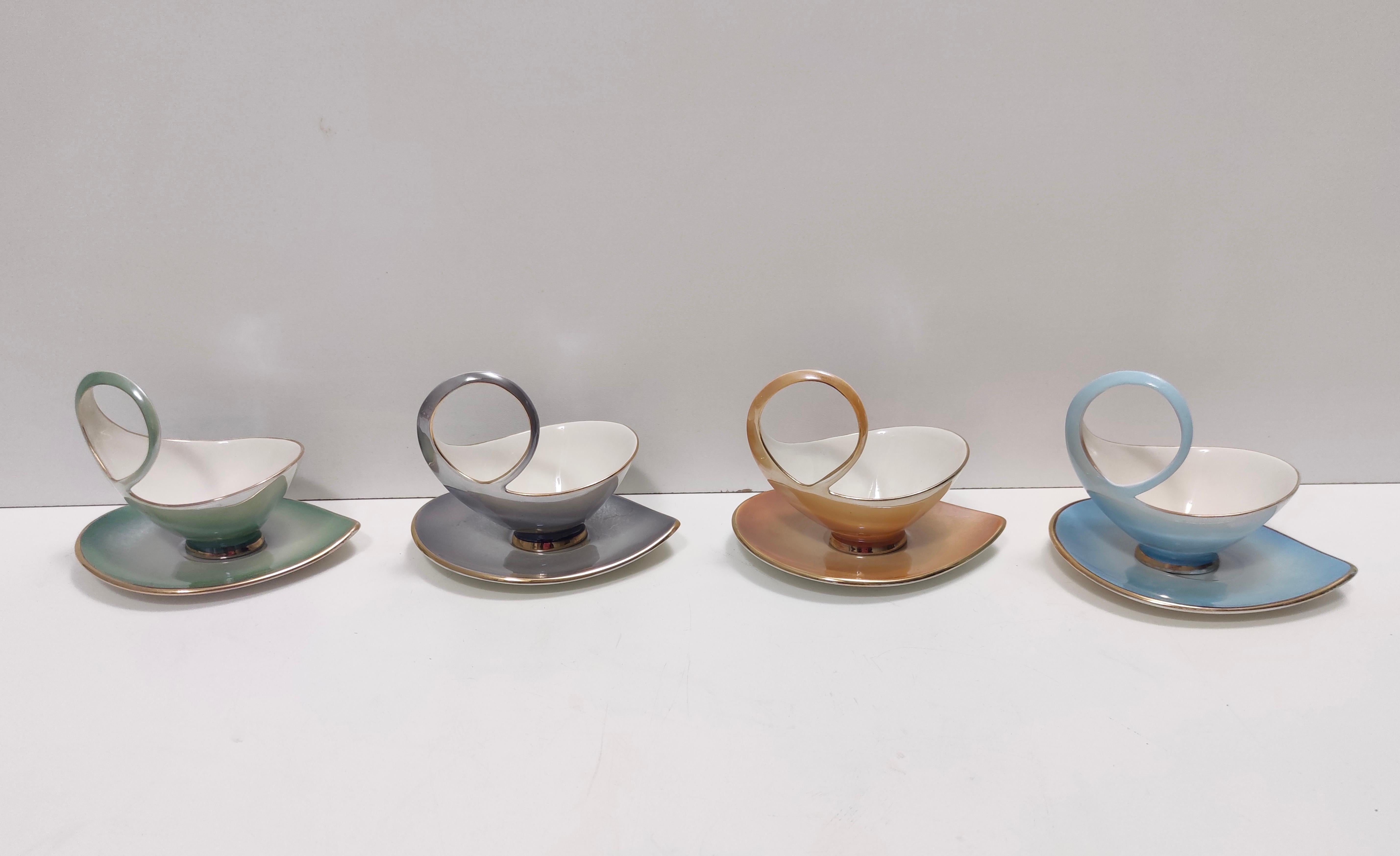22-teiliges farbenfrohes Frühstücks-Set aus Keramik von Italo Casini, Sesto Fiorentino (Emailliert) im Angebot
