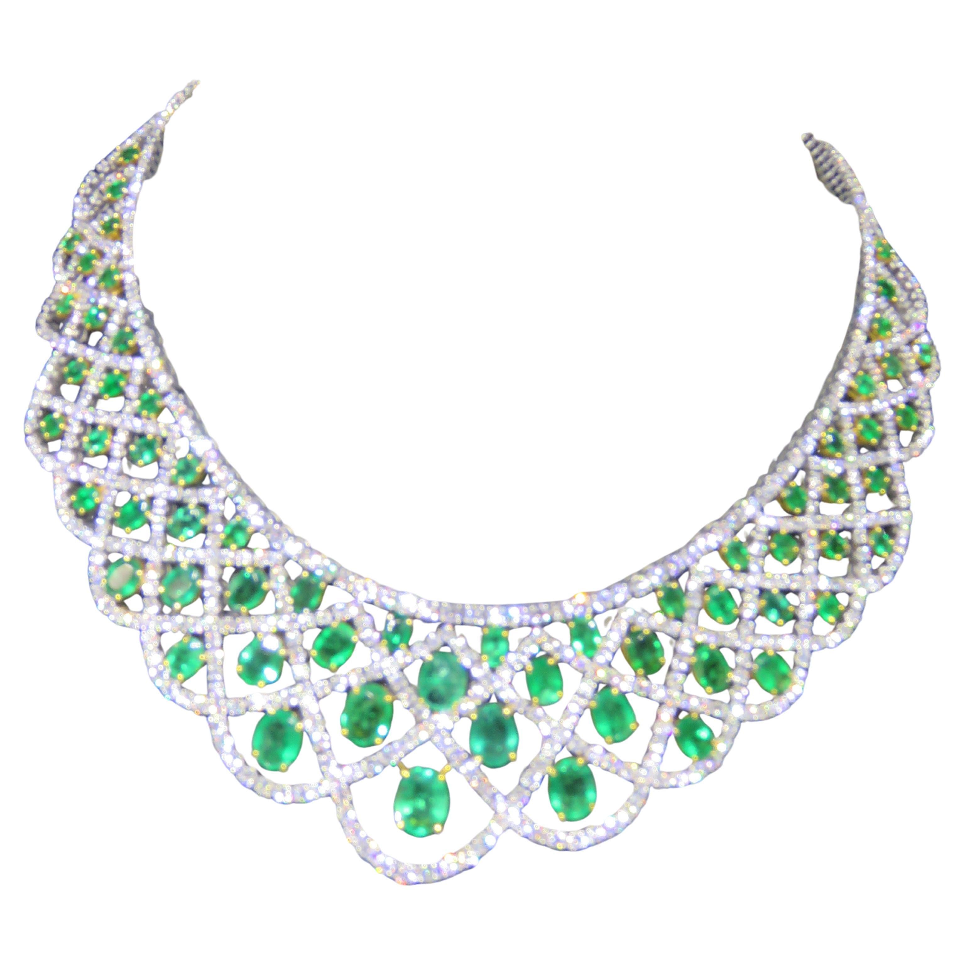 220 000 $ Collier de diamants en or 18KT Fancy Important 60CT Glittering Emerald