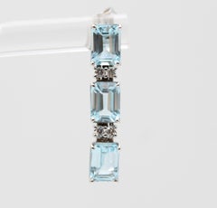 22.0 Aquamarine Diamond White Gold Earrings