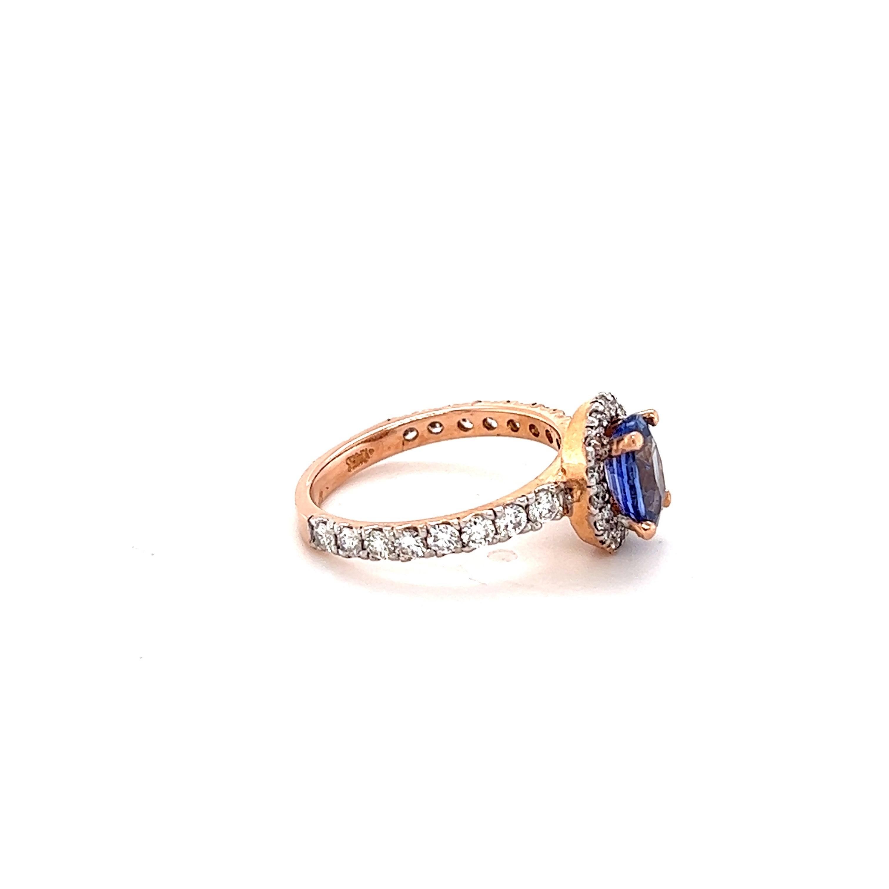 Anello di fidanzamento in oro rosa con diamante e zaffiro blu da 2,20 carati In condizioni Nuovo in vendita a Los Angeles, CA