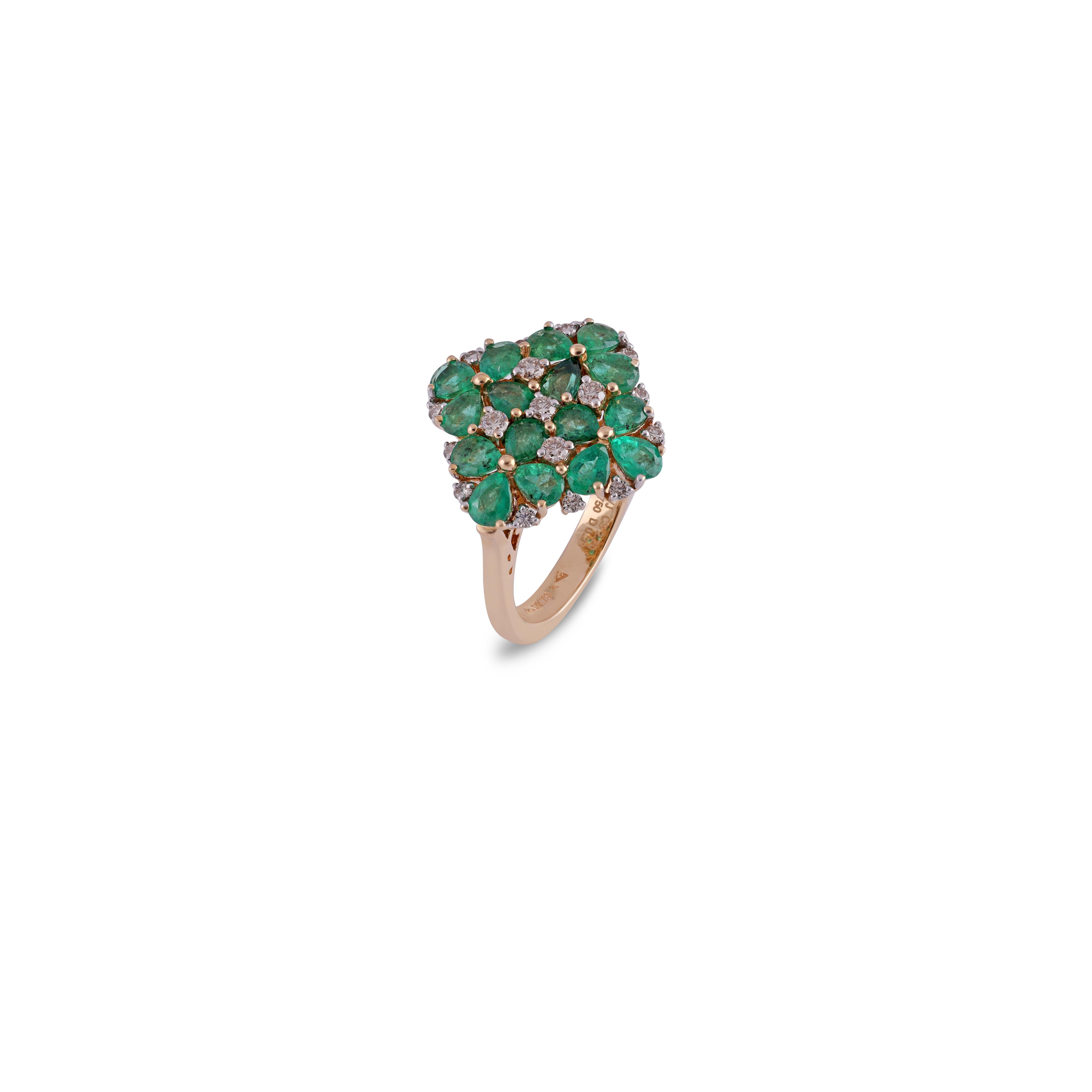 Pear Cut 2.20 Carat Clear Emerald & Diamond Cluster Ring in 18 Karat Gold For Sale