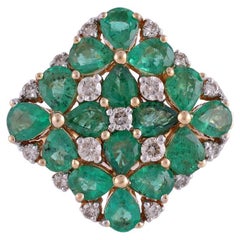 2.20 Carat Clear Emerald & Diamond Cluster Ring in 18 Karat Gold