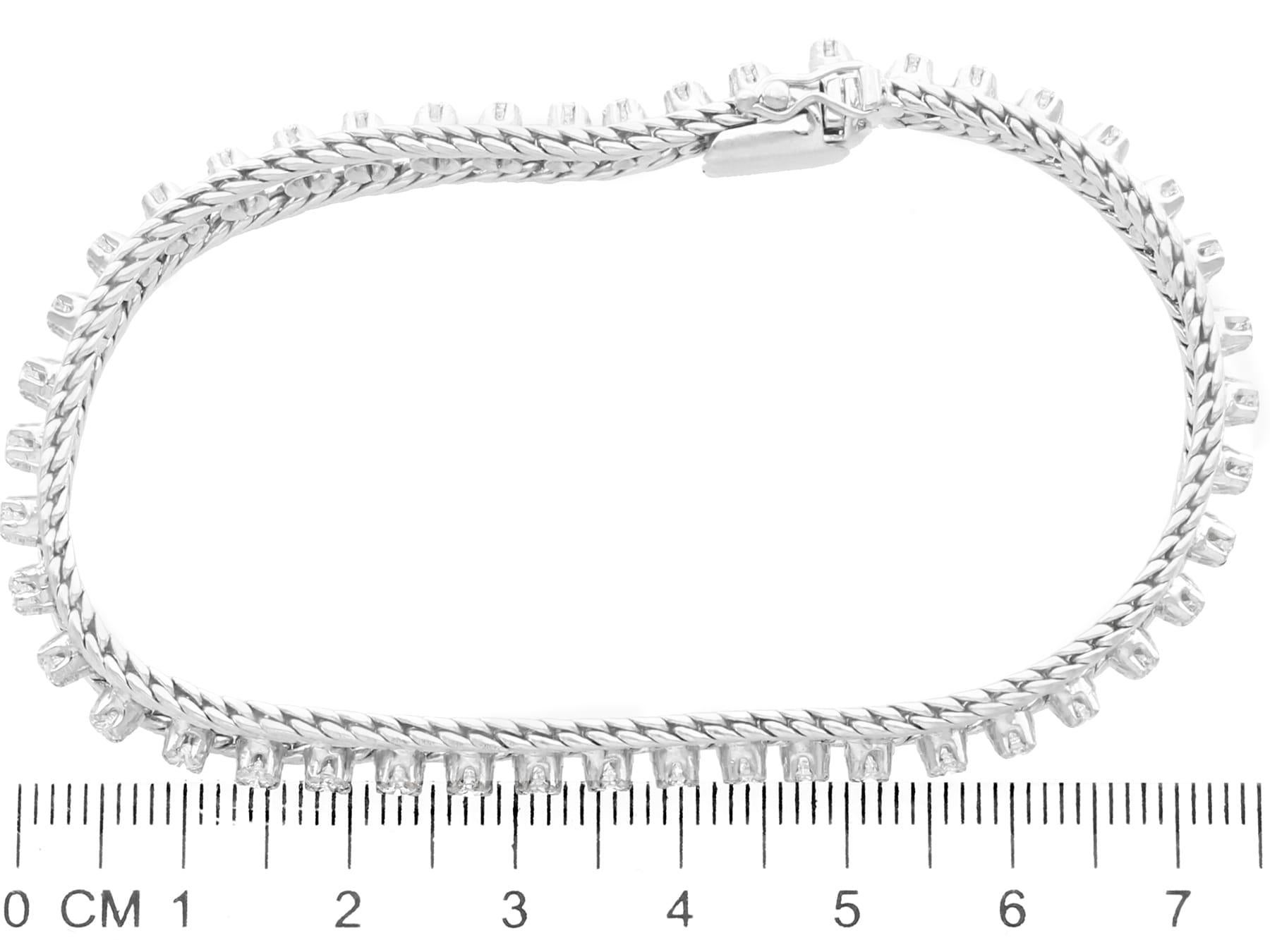 Women's or Men's Vintage 2.20 Carat Diamond and White Gold Bracelet For Sale