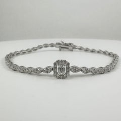 2.20 Carat Emerald-Cut Diamond Halo Center Bracelet in 14K Yellow Gold, 7 Inches