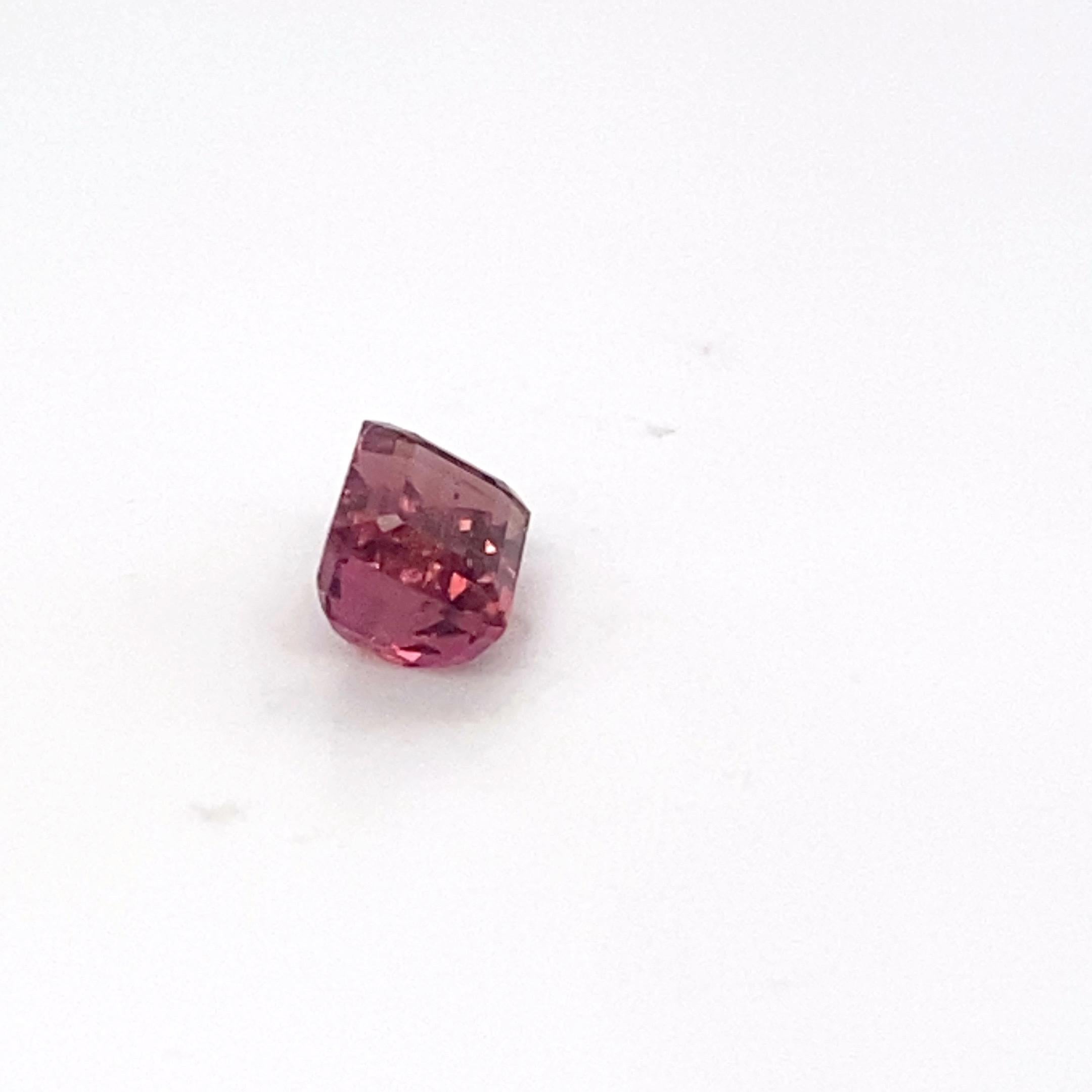 2,20 carati di tormalina rosa taglio smeraldo sciolta In condizioni Nuovo in vendita a Trumbull, CT