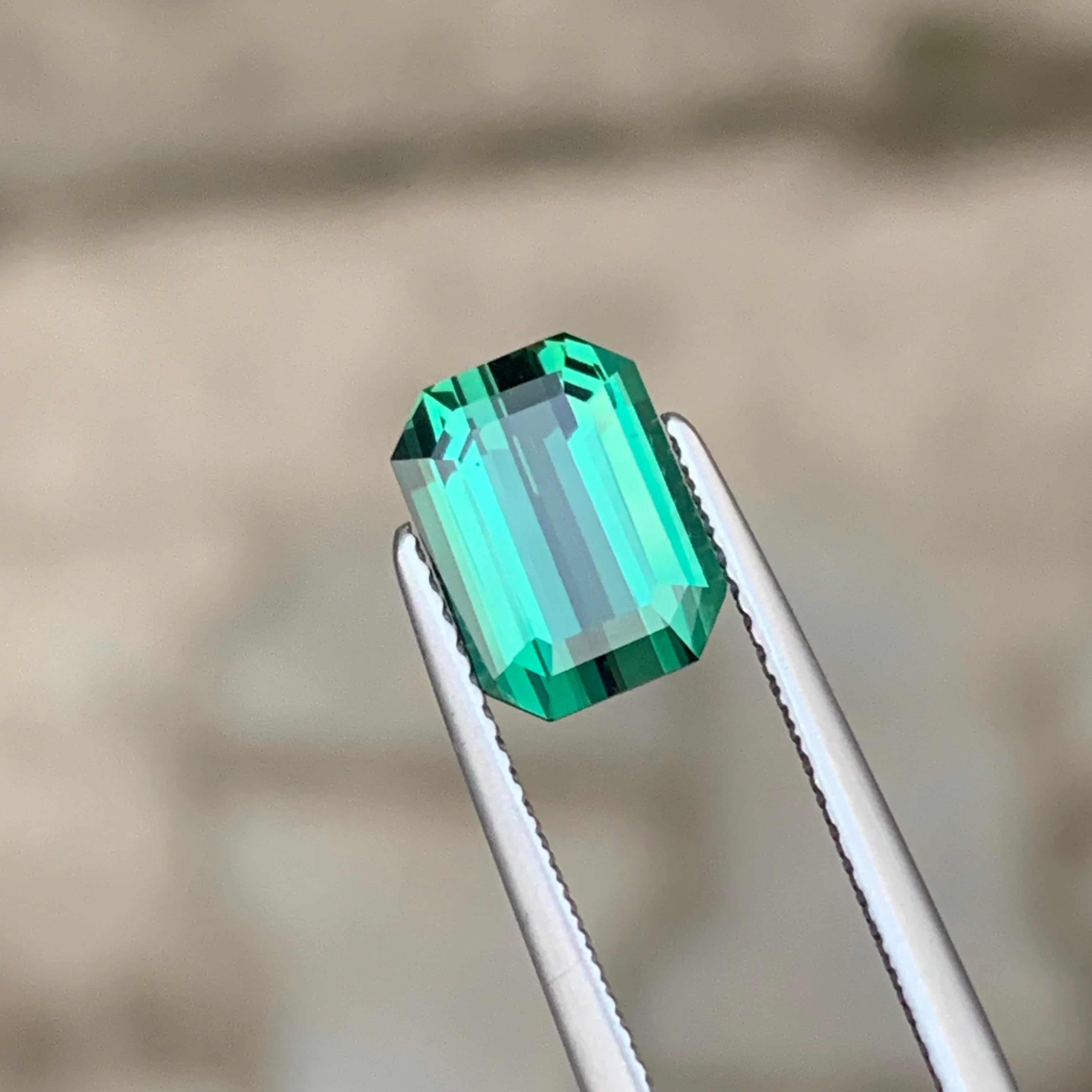 2.20 Carat Loose Lagoon Tourmaline Emerald Shape Gemstone Available for Sell In New Condition For Sale In Peshawar, PK