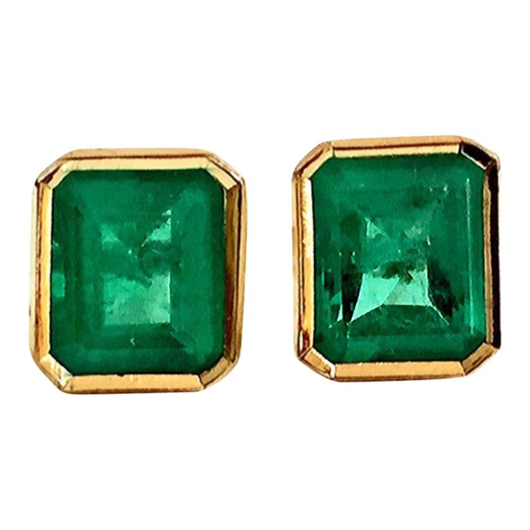 2.20 Carat Natural Colombian Emerald Stud Earrings 18 Karat Gold