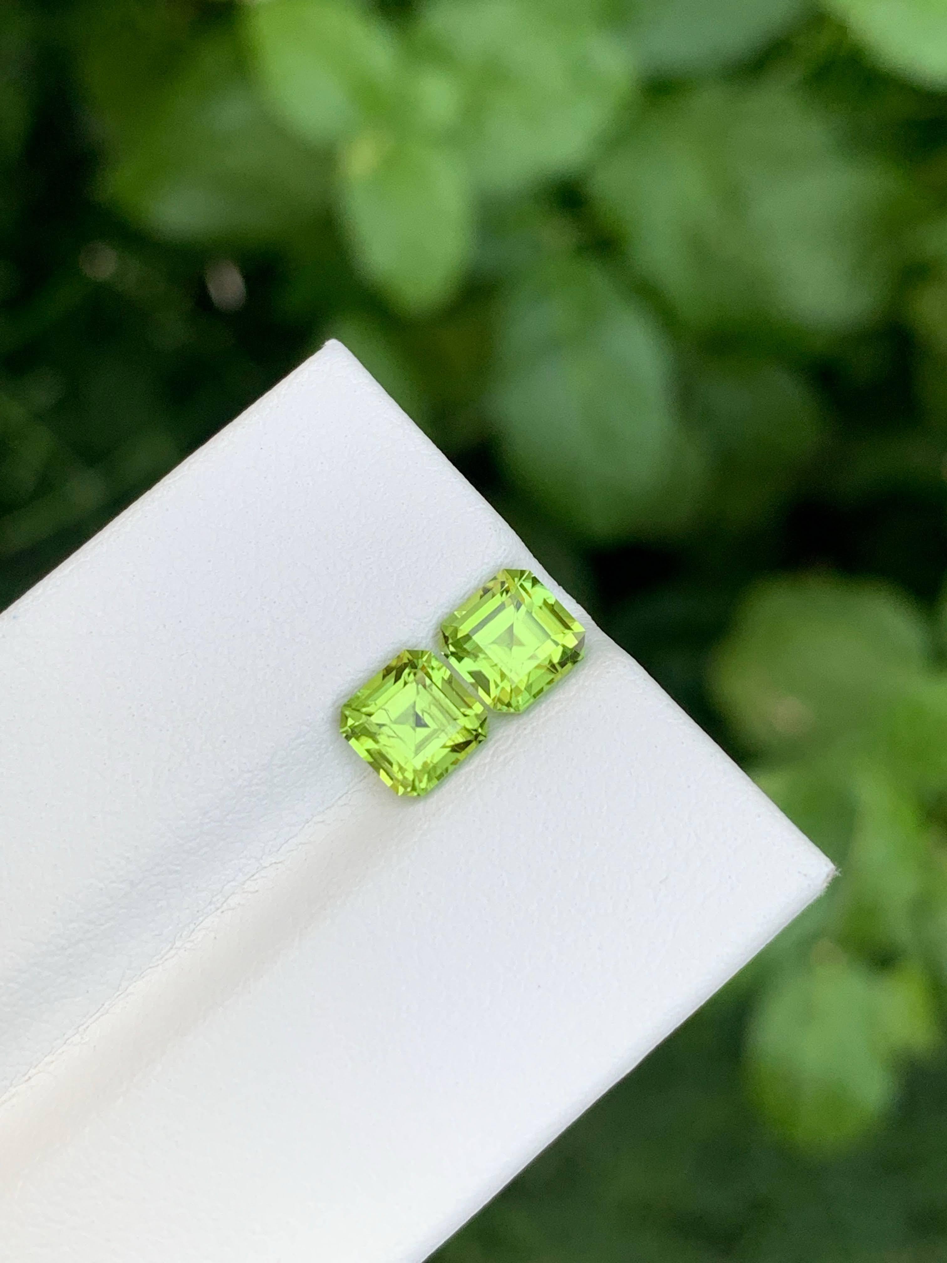 2.20 Carat Natural Loose Apple Green Peridot Pair Asscher Cut Pakistani Gemstone For Sale 6