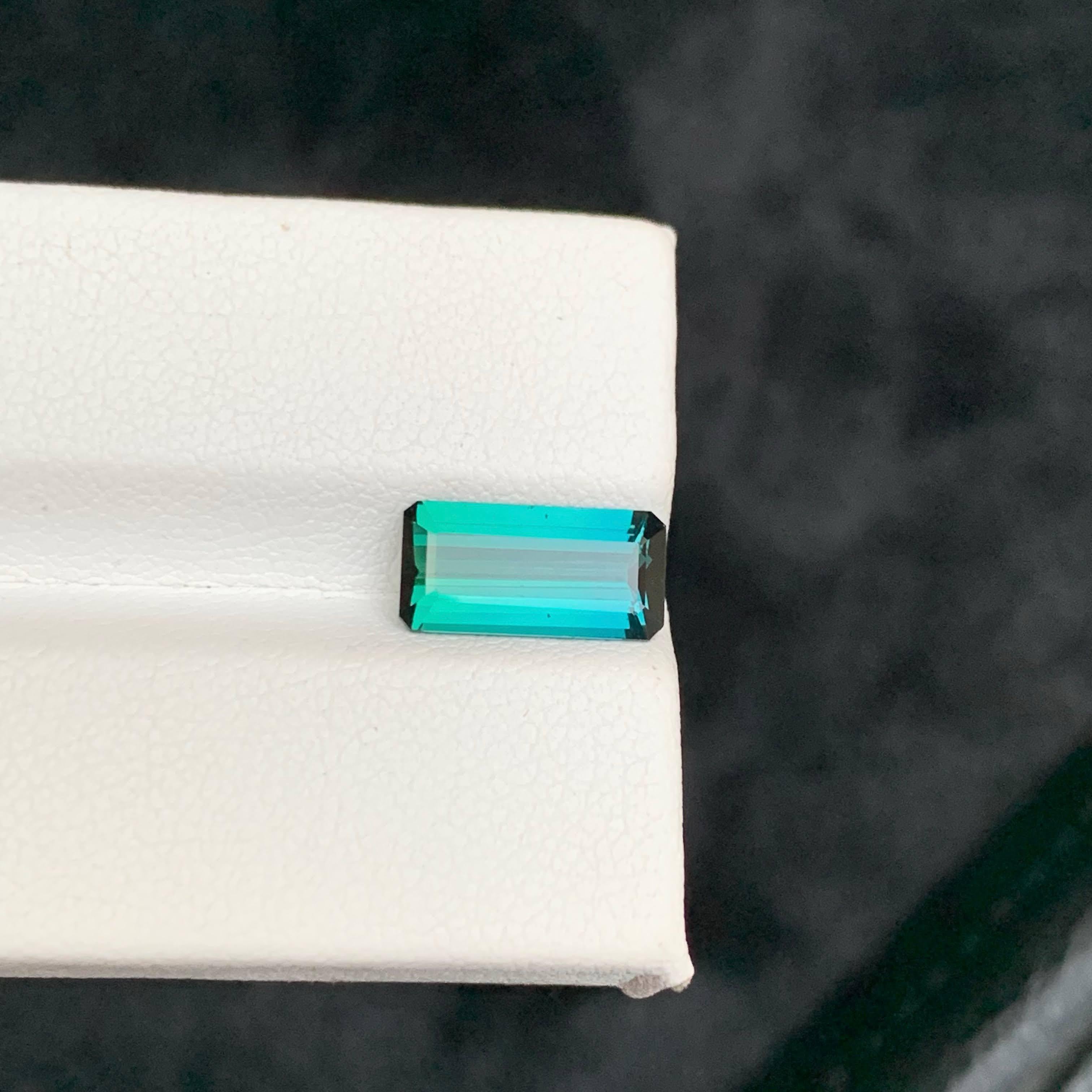 2.20 Carat Natural Loose Blue Greenish Tourmaline Emerald Cut Afghan Gemstone (Tourmaline bleue verdâtre en vrac, taille émeraude) Neuf - En vente à Bangkok, TH