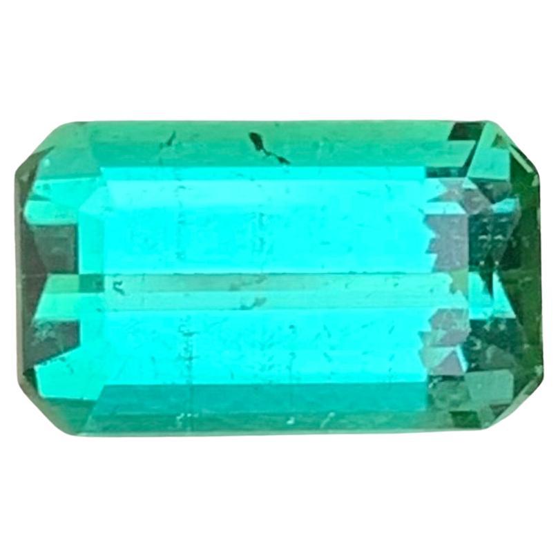 Atemberaubender 2,20 Karat natürlicher loser Cyan-Turmalin