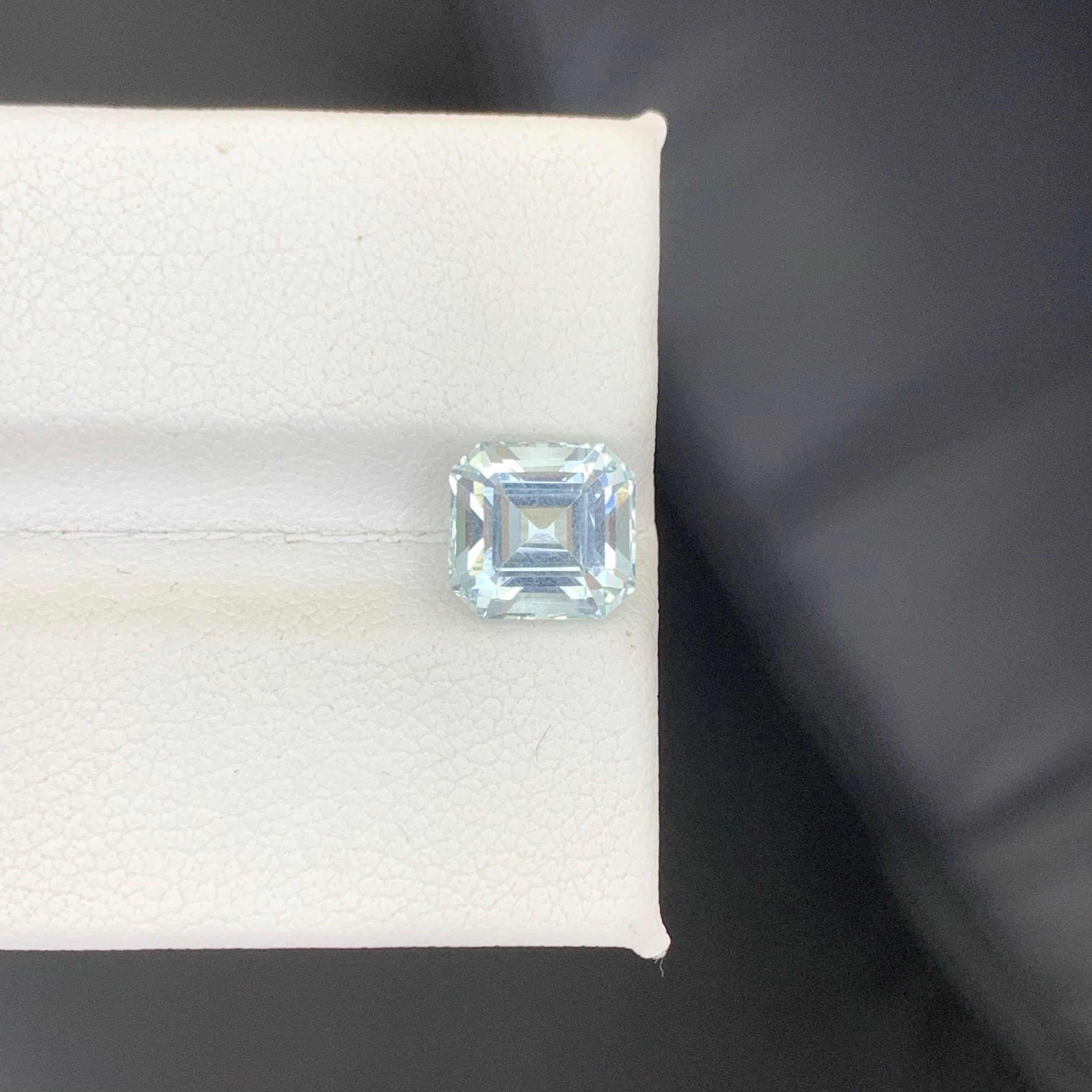 2,20 carati di acquamarina azzurra naturale sfusa, taglio Asscher, pietra preziosa pakistana in vendita 4
