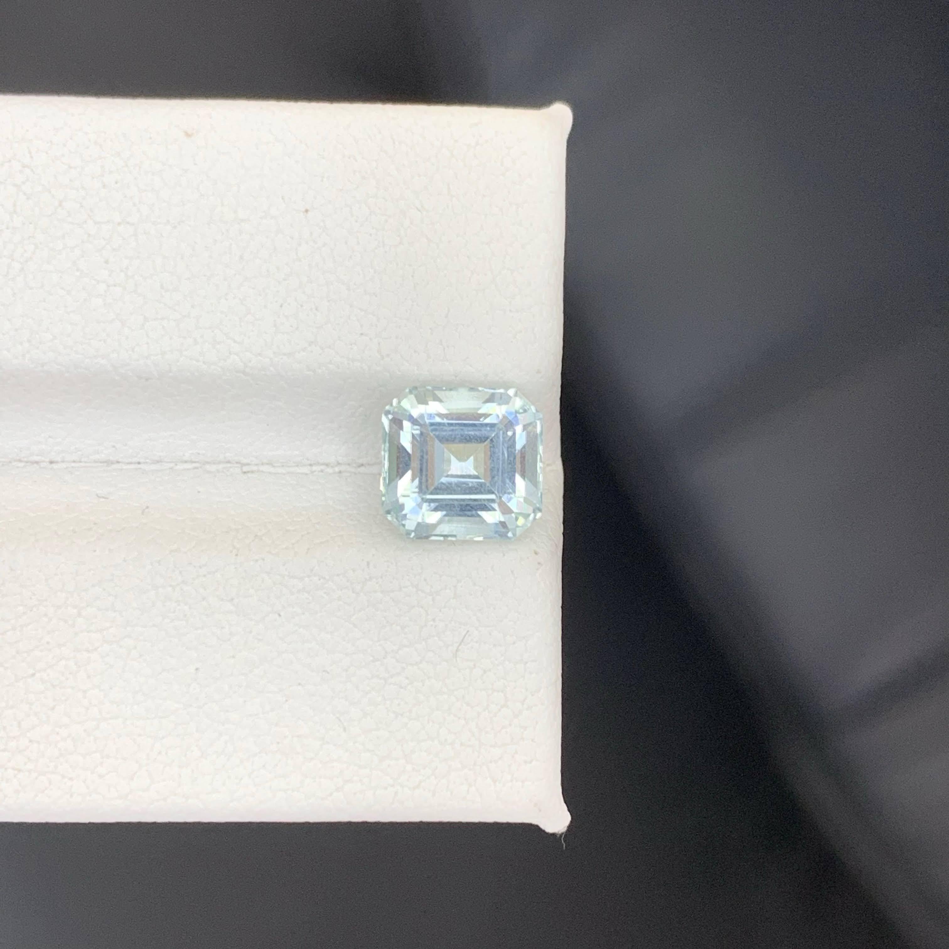 2,20 carati di acquamarina azzurra naturale sfusa, taglio Asscher, pietra preziosa pakistana in vendita 5