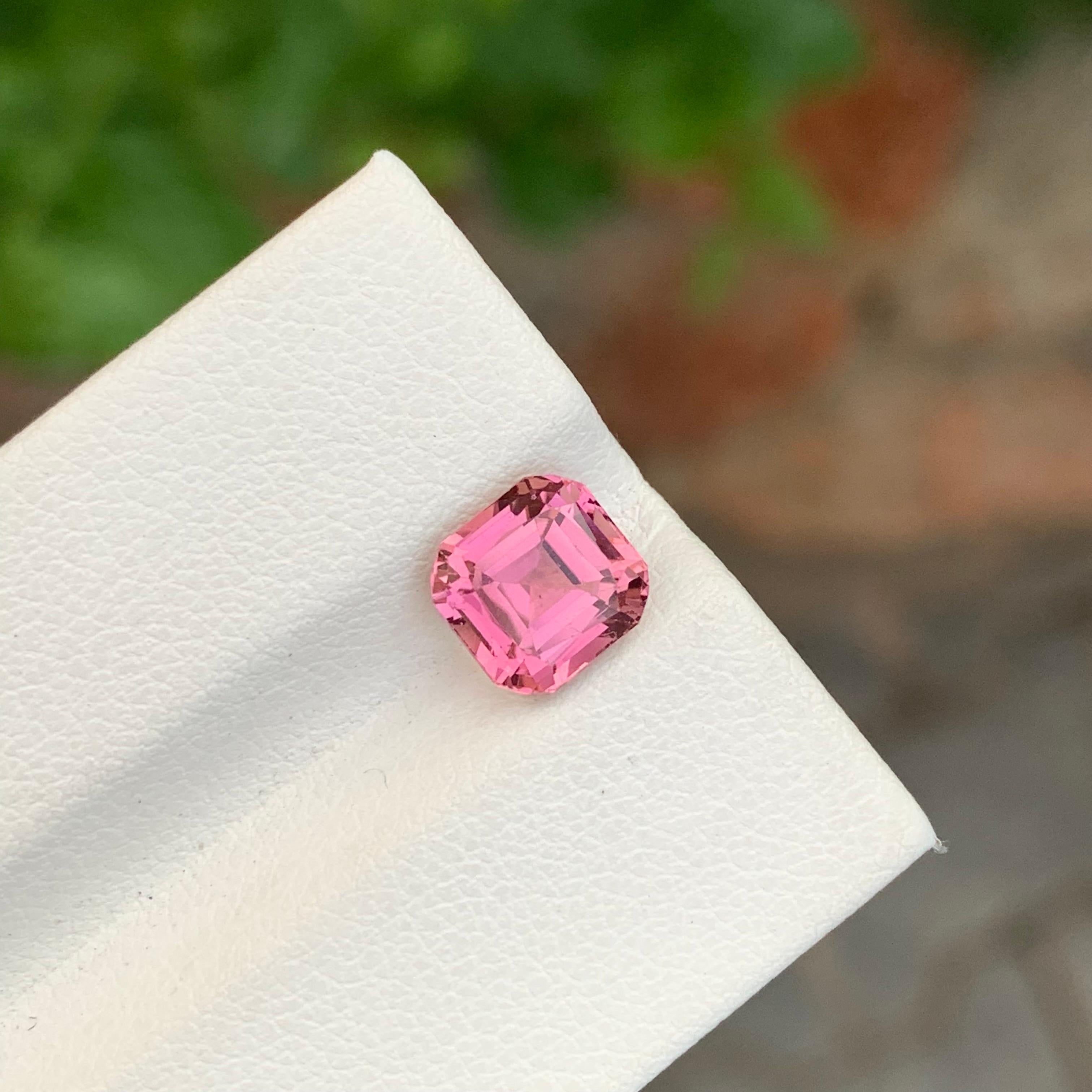 2.20 Carat Natural Loose Pink Tourmaline Asscher Cut Gemstone For Jewellery In New Condition For Sale In Peshawar, PK