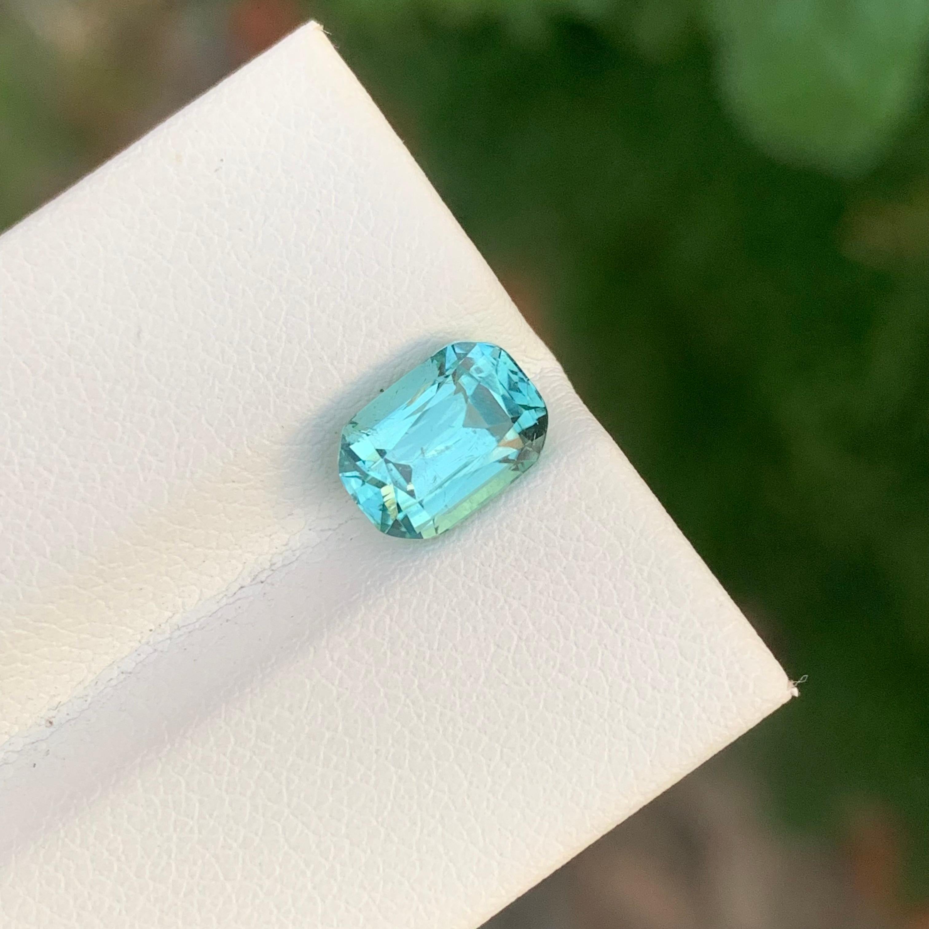 2.20 Carat Natural Loose Seafoam Tourmaline Cushion Shape Gem For Jewellery For Sale 4