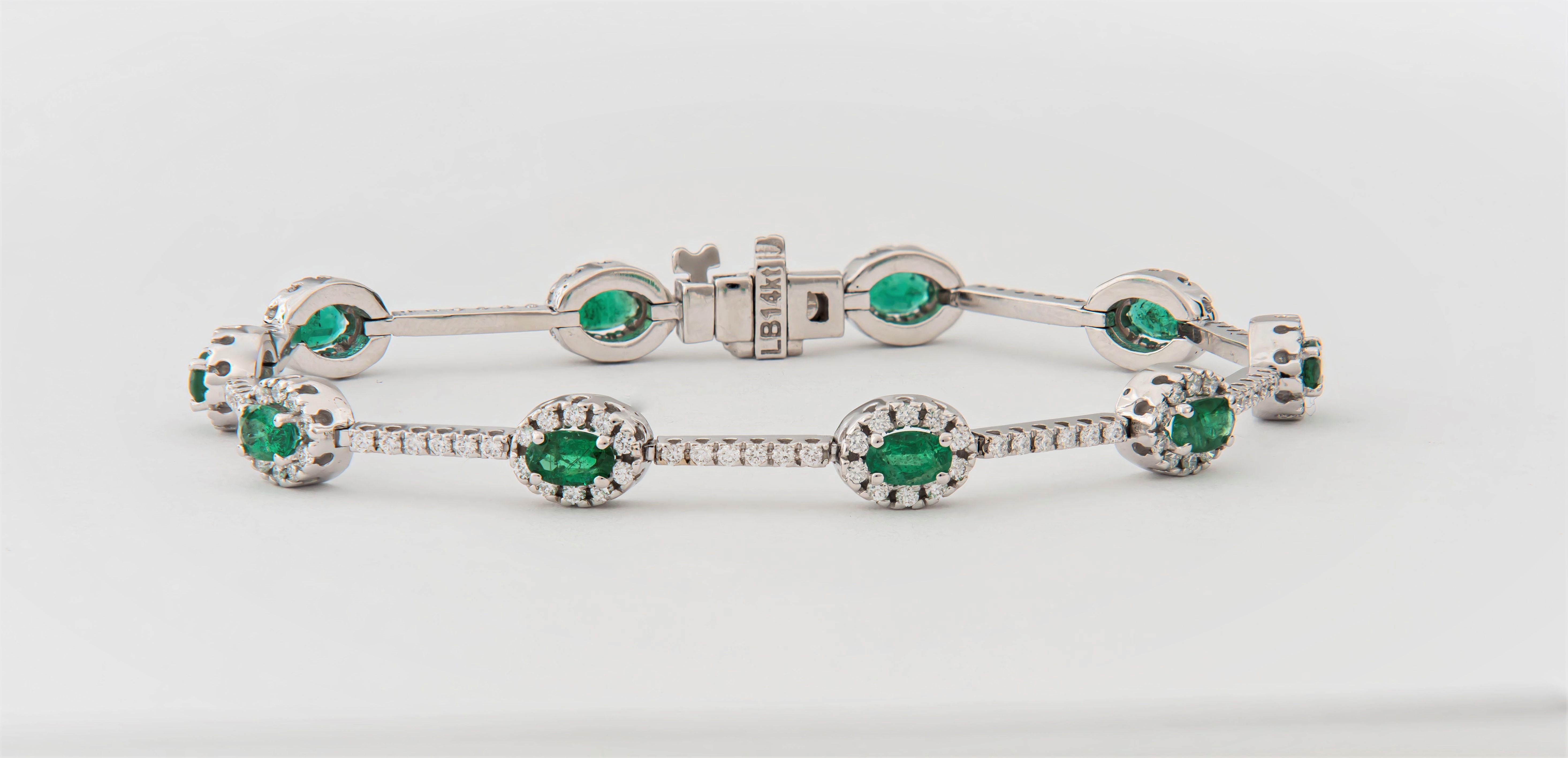 Oval Cut 2.20 Carat Oval Emerald and 1.37 Carat Diamond Bracelet in 14 Karat Gold