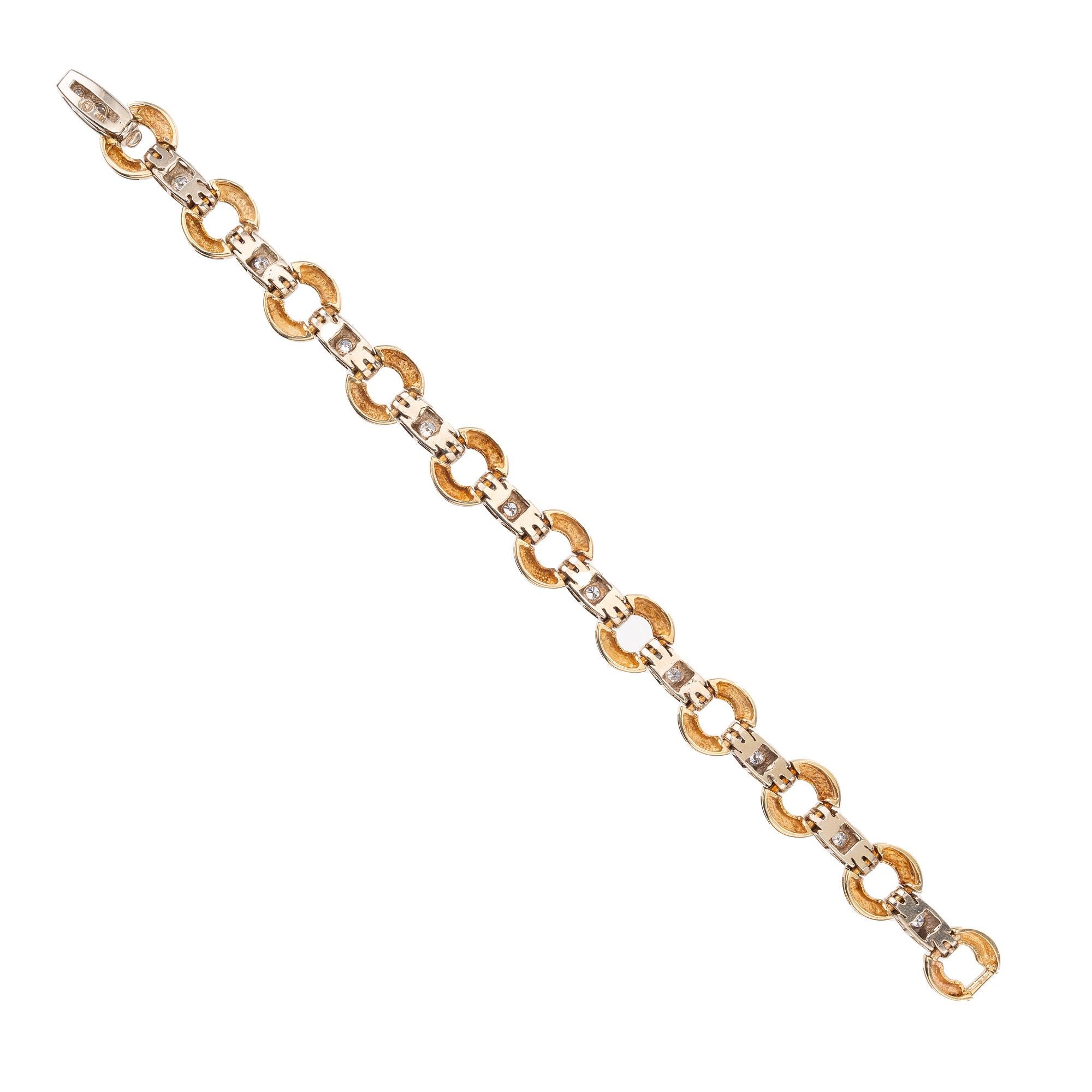Bracelet à maillons en or bicolore avec diamants ronds de 2,20 carats Bon état - En vente à Stamford, CT