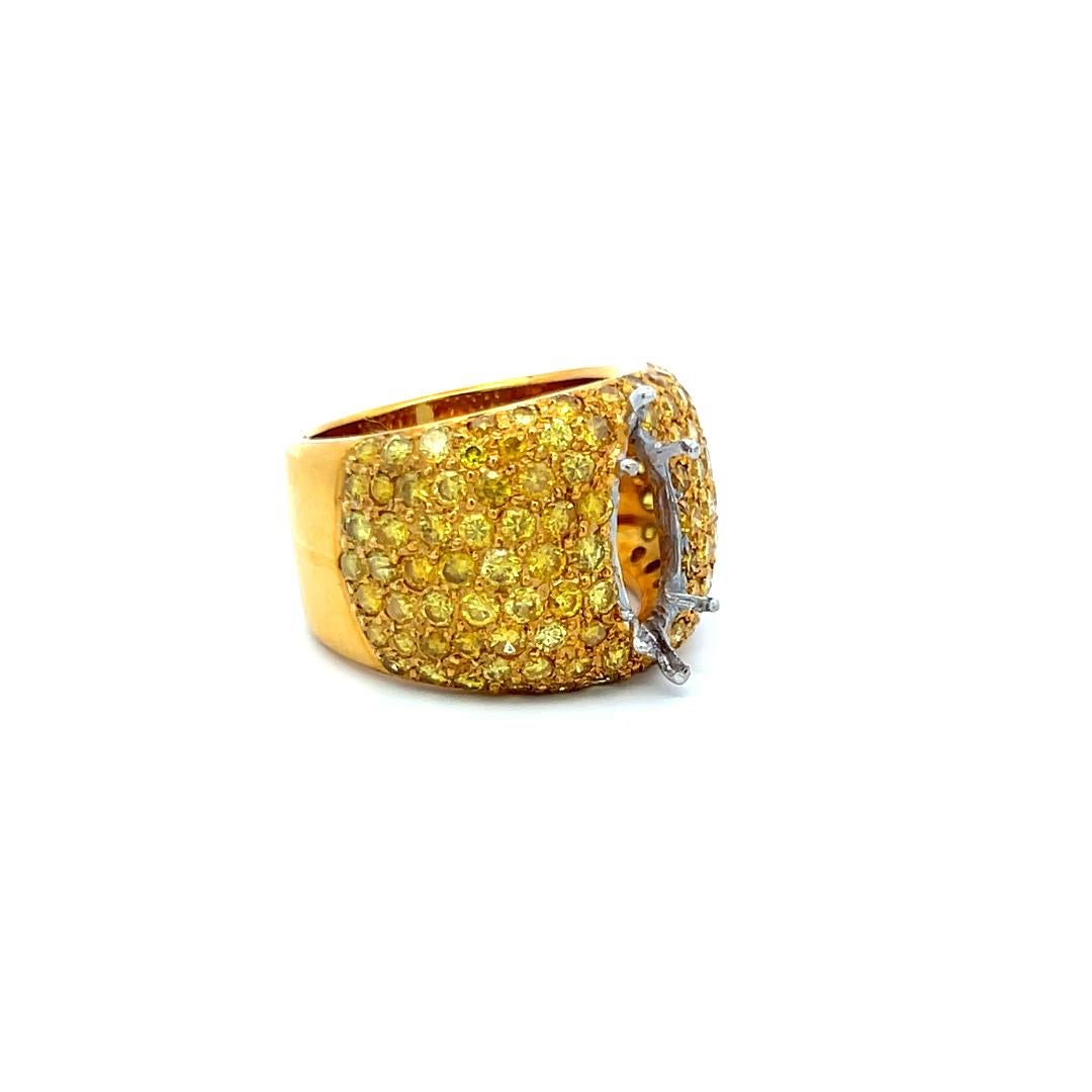 2.20 Carat Round Intense Fancy Yellow Diamond 18K Yellow Gold Semi Mount Ring For Sale 2