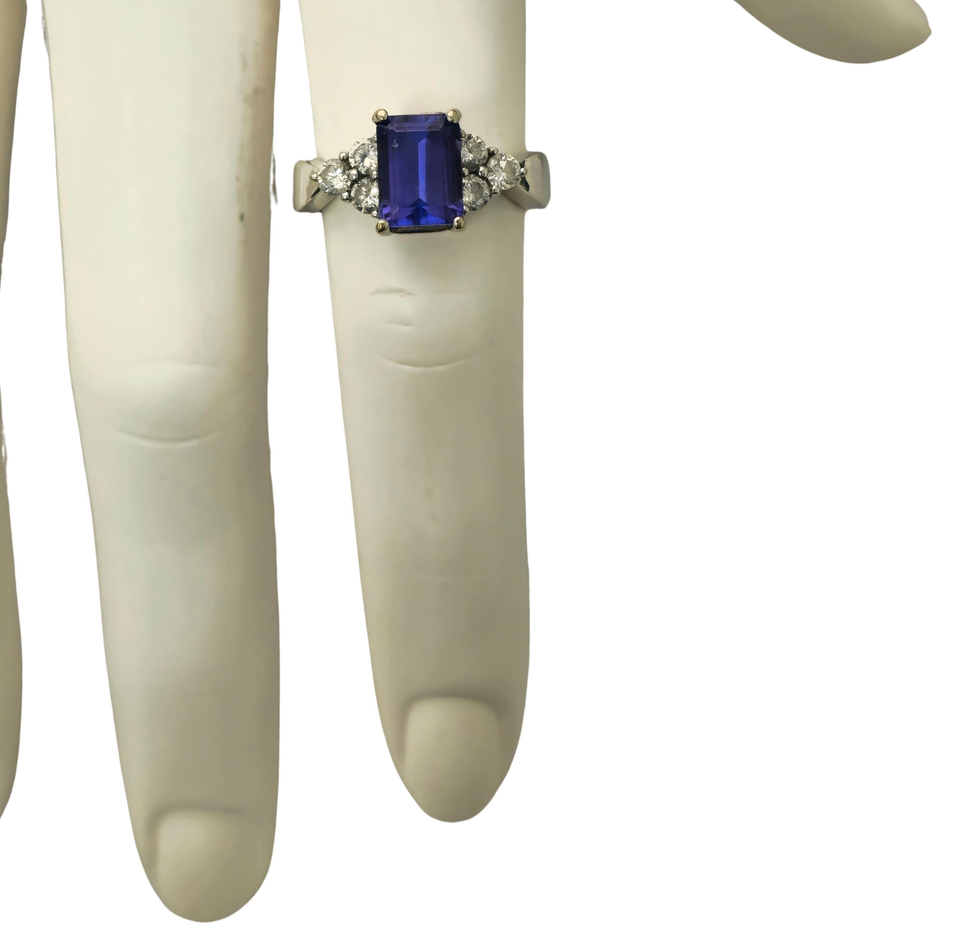 2.20 Carat Tanzanite & Diamond Engagement Ring For Sale 1