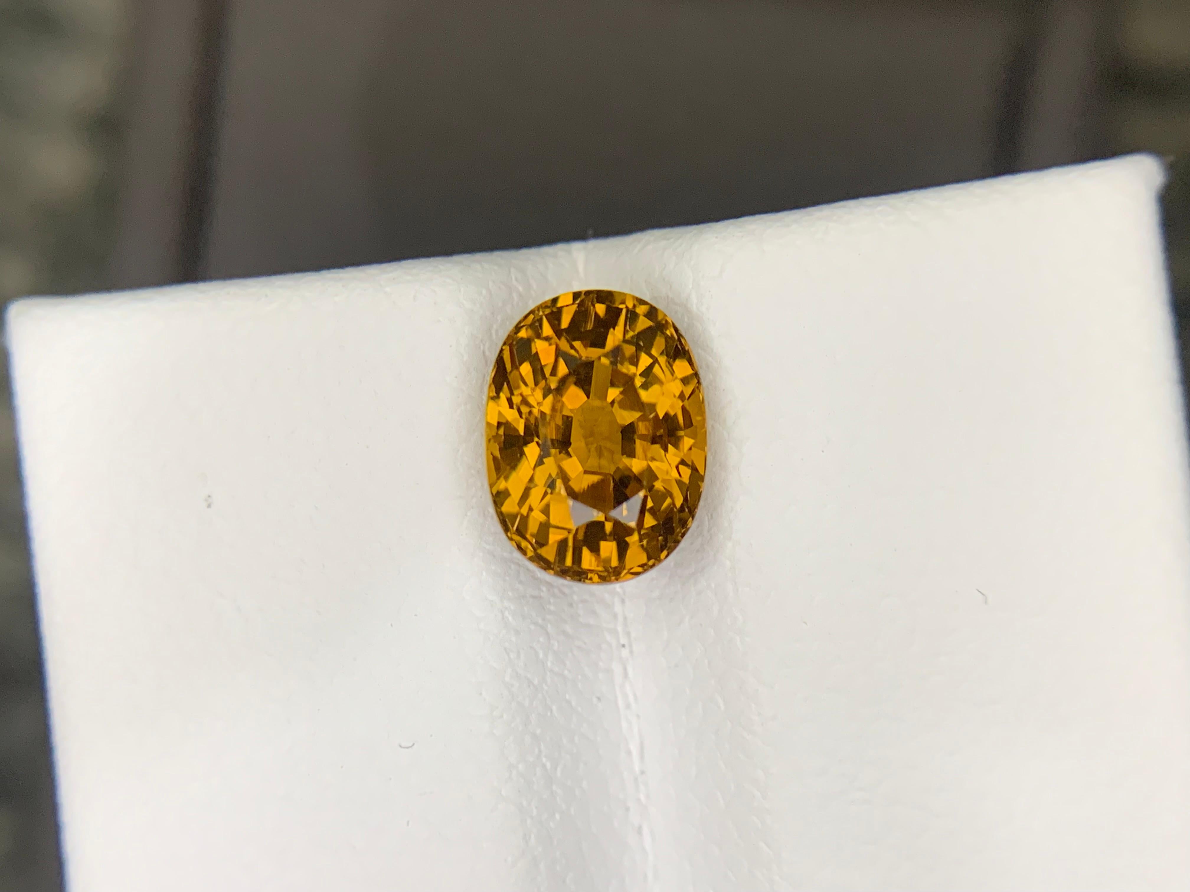 Arts and Crafts 2,20 Carati di Granato del Mali sfuso, pietra naturale dal taglio ovale in vendita