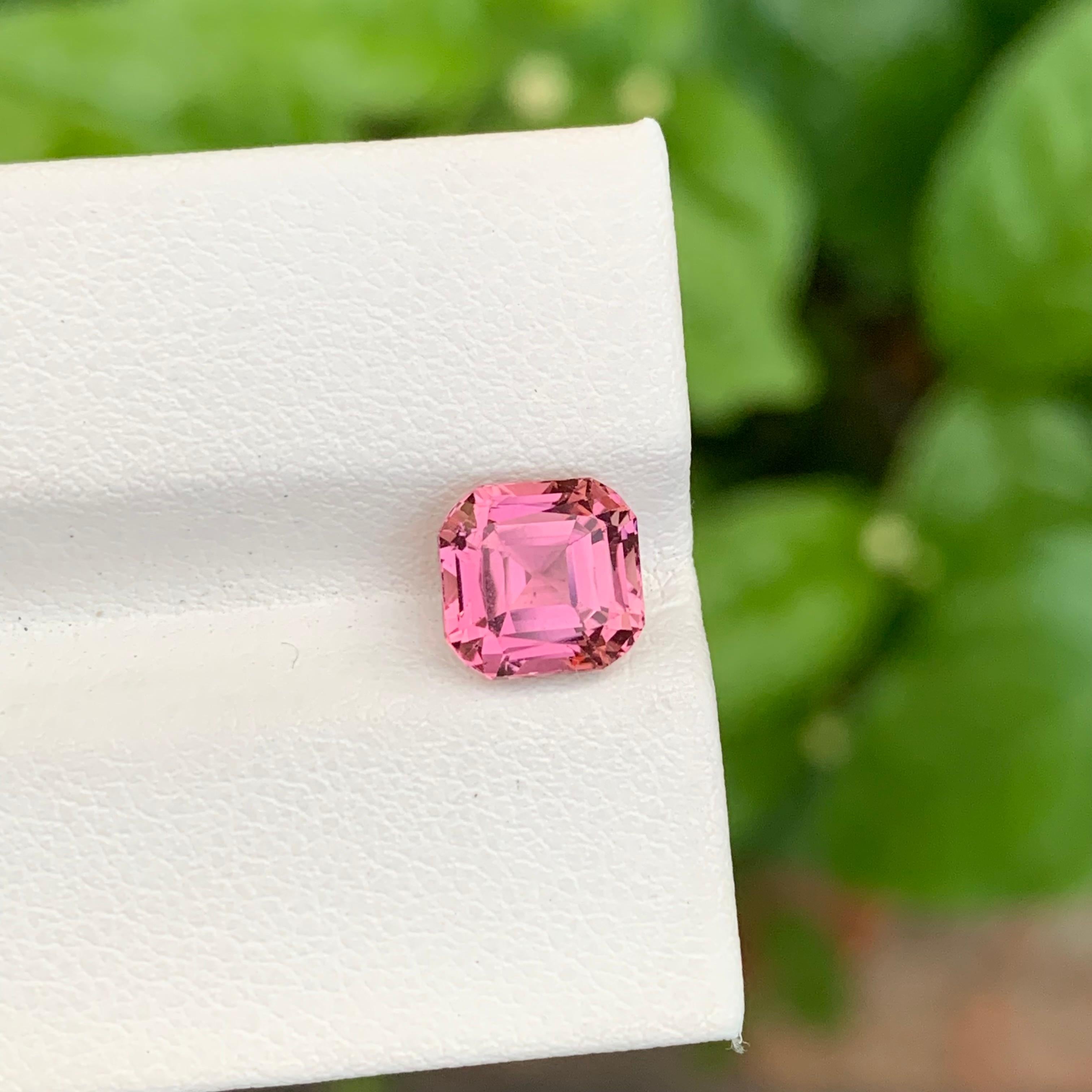 2.20 Carats Tourmaline rose en vrac taille coussin Pierre précieuse naturelle en vente 2