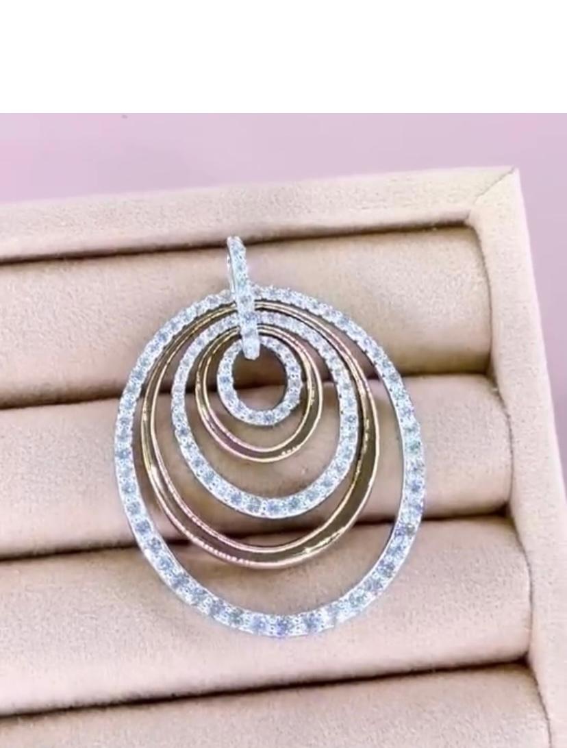 da uomo o donna Ciondolo con diamanti naturali da 2,20 carati in oro 18 carati in vendita